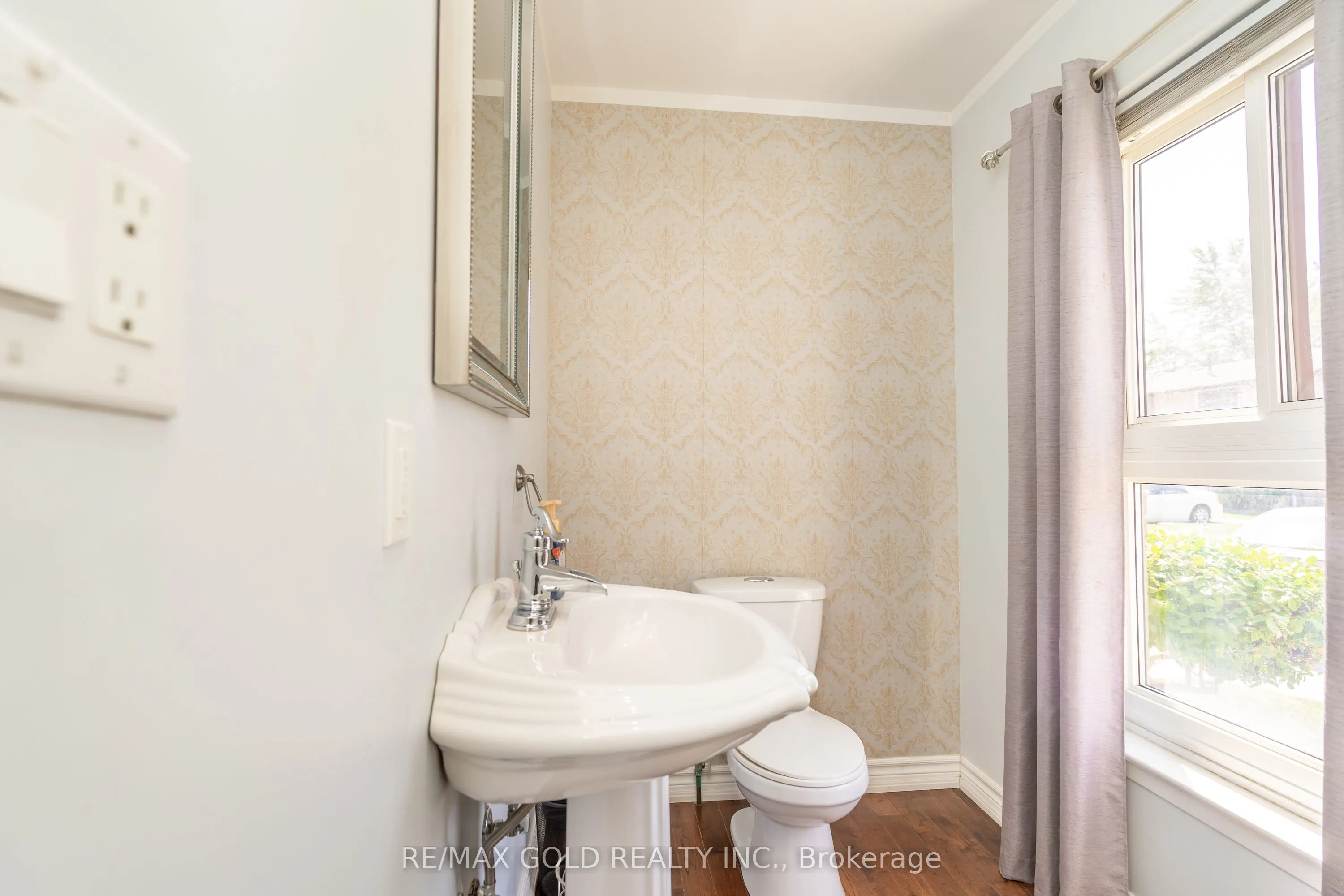 46 Dearbourne Boulevard, #61