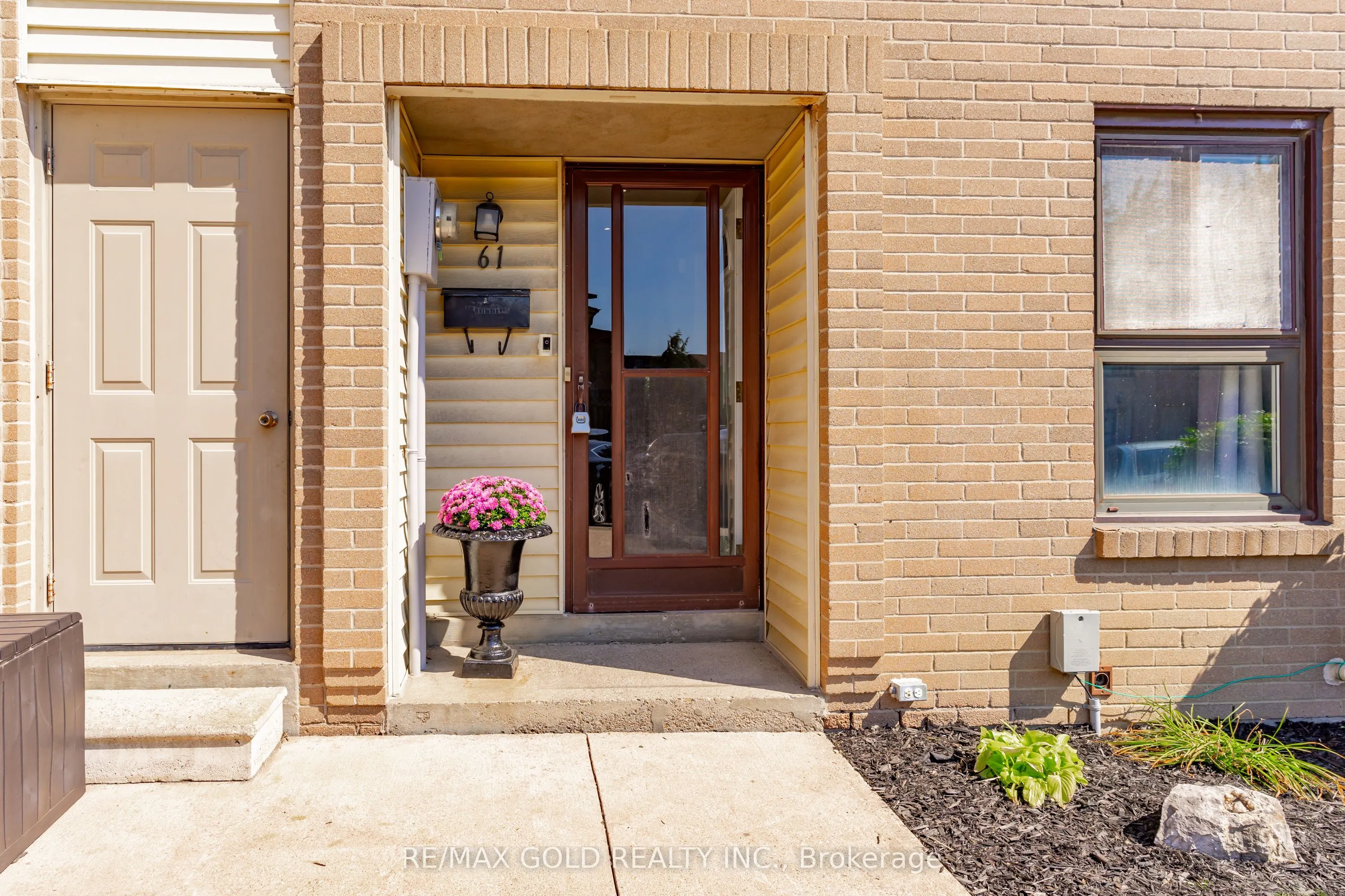 46 Dearbourne Boulevard, #61