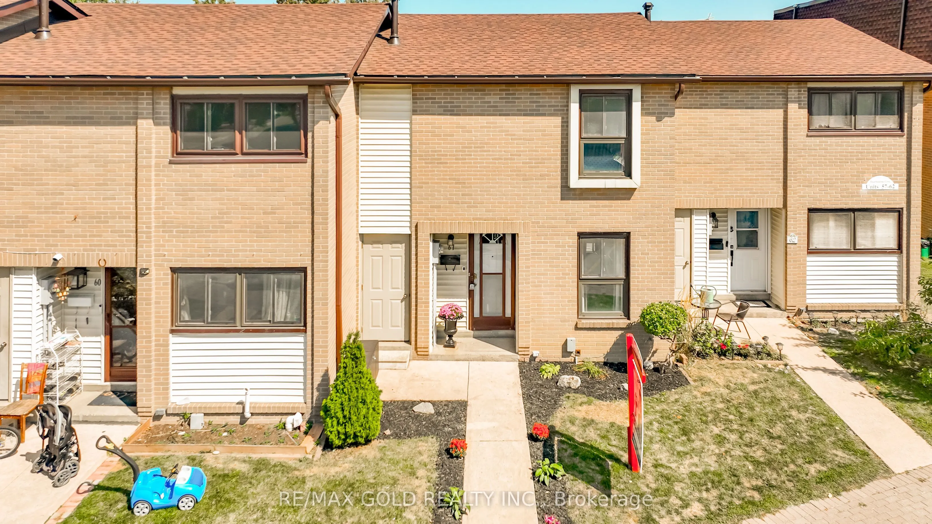 46 Dearbourne Boulevard, #61
