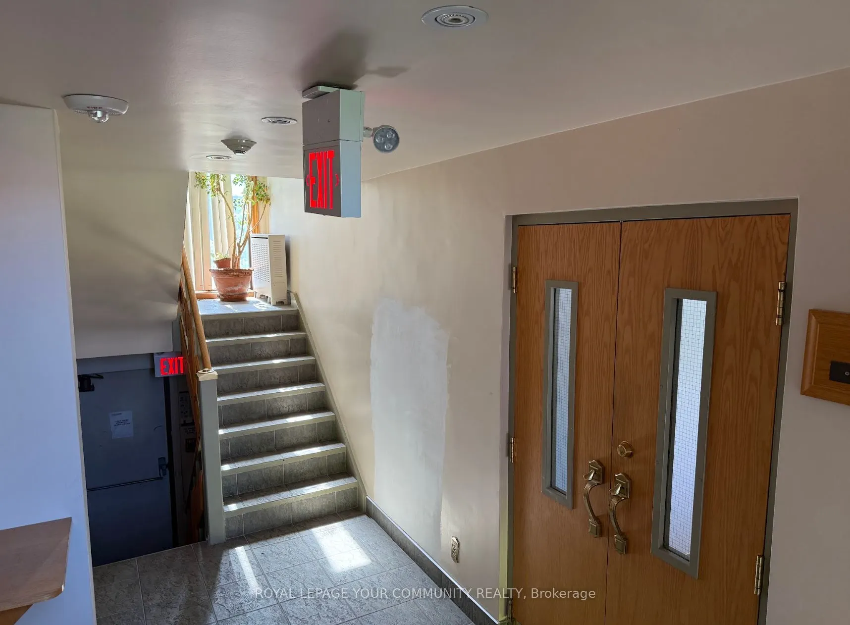 795 Wilson Avenue, #101