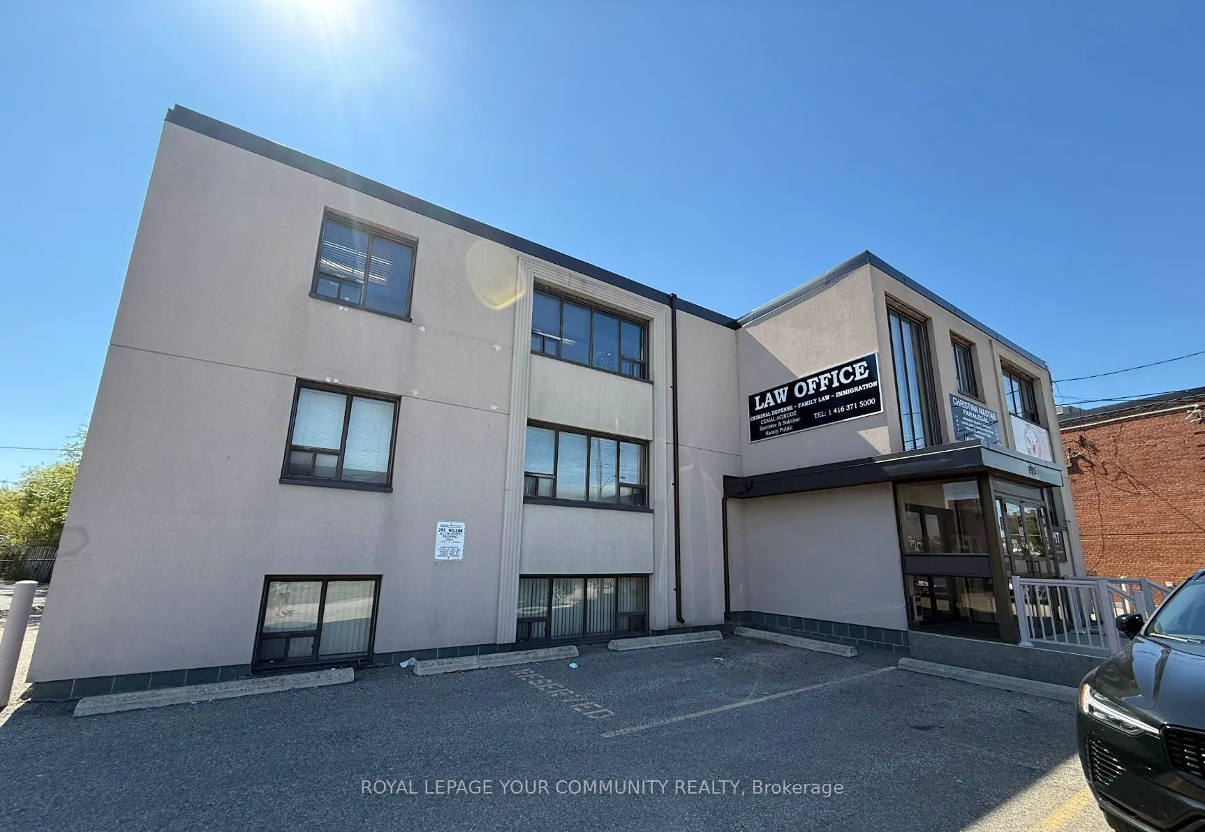 795 Wilson Avenue, #101