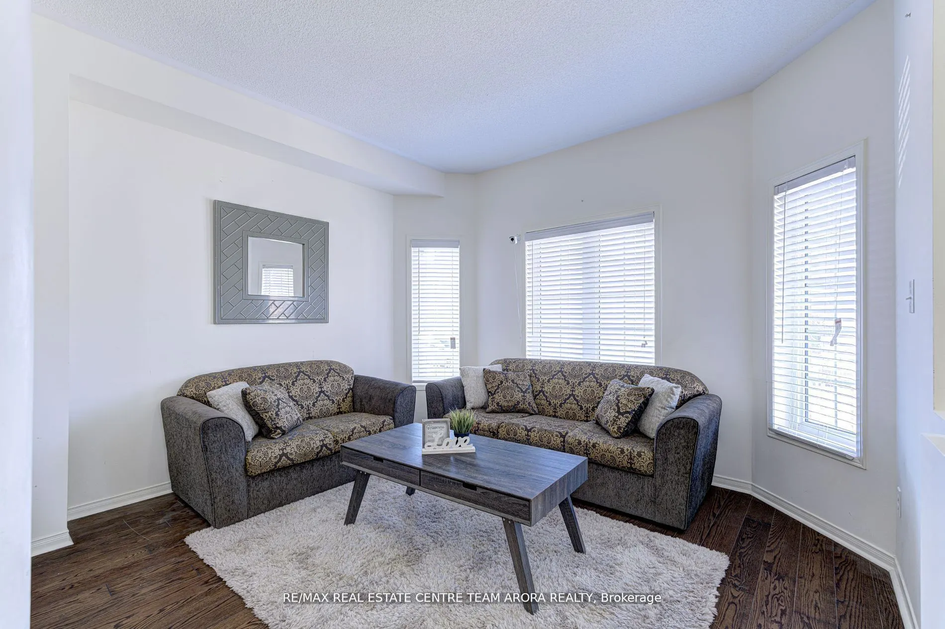 24 Cookview Drive