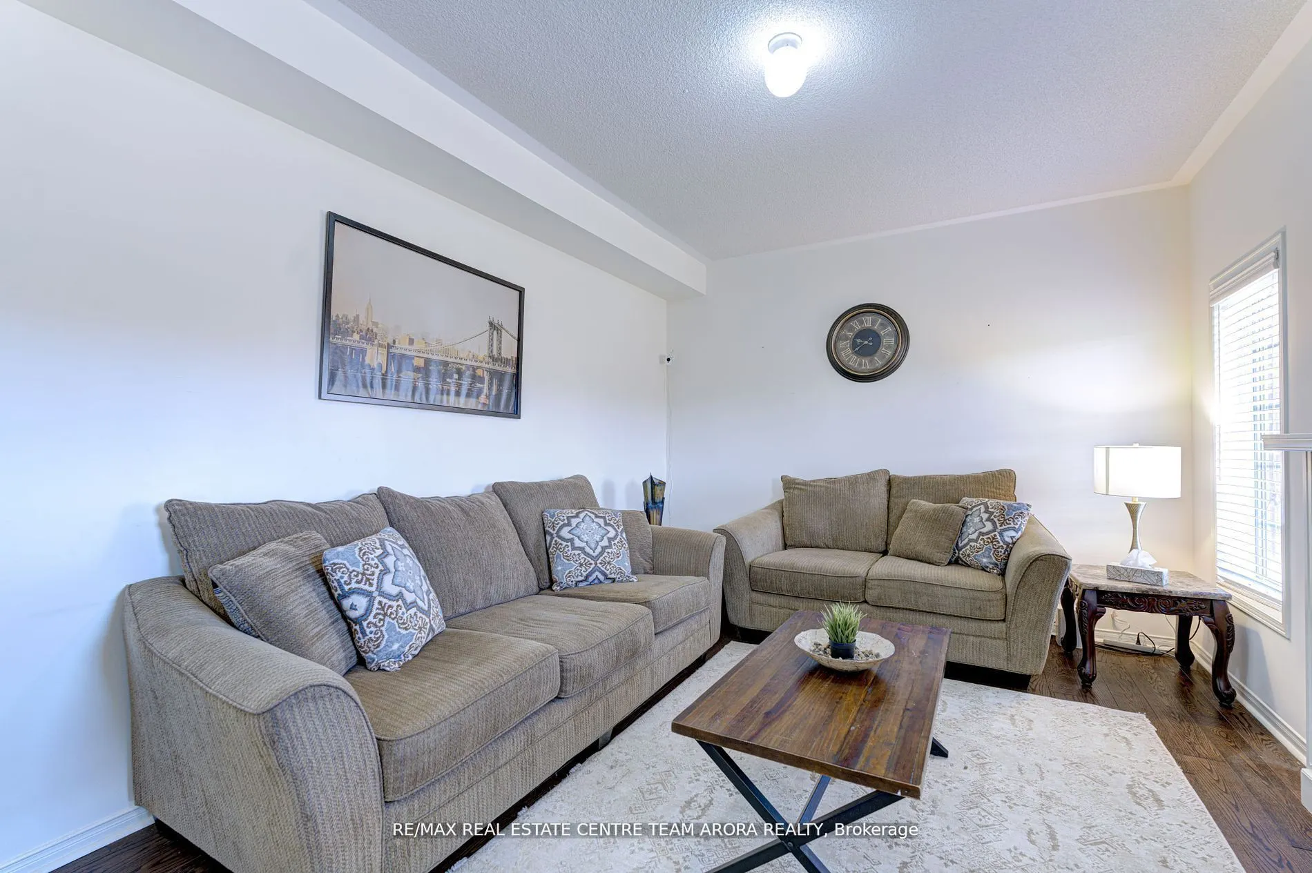 24 Cookview Drive