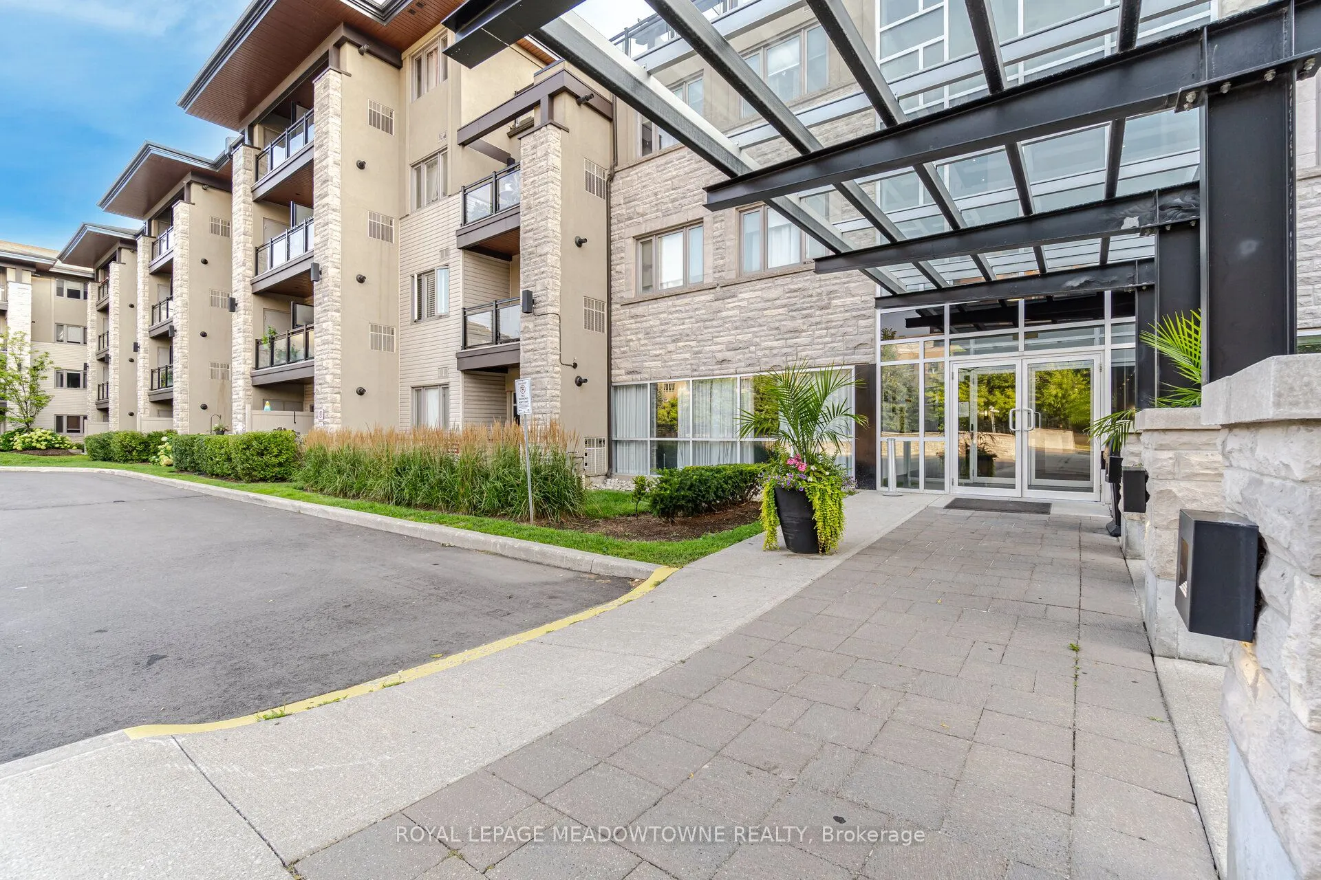 570 Lolita Gardens, #137