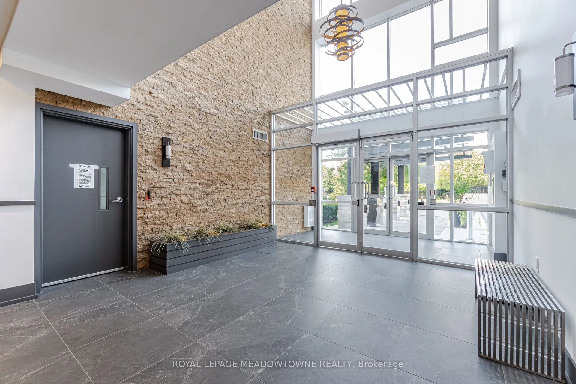 570 Lolita Gardens, #137