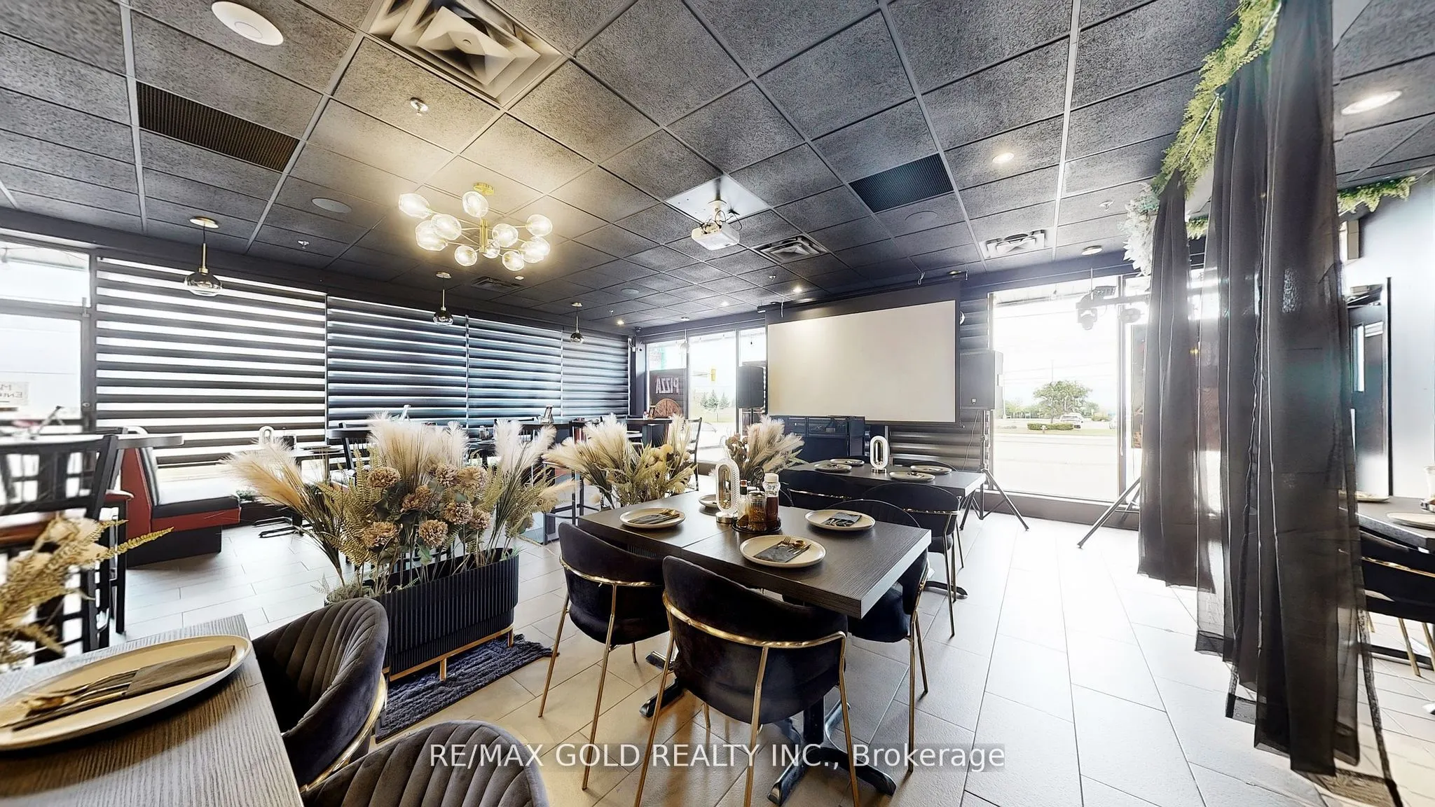 980 Pacific Gate, #4,5