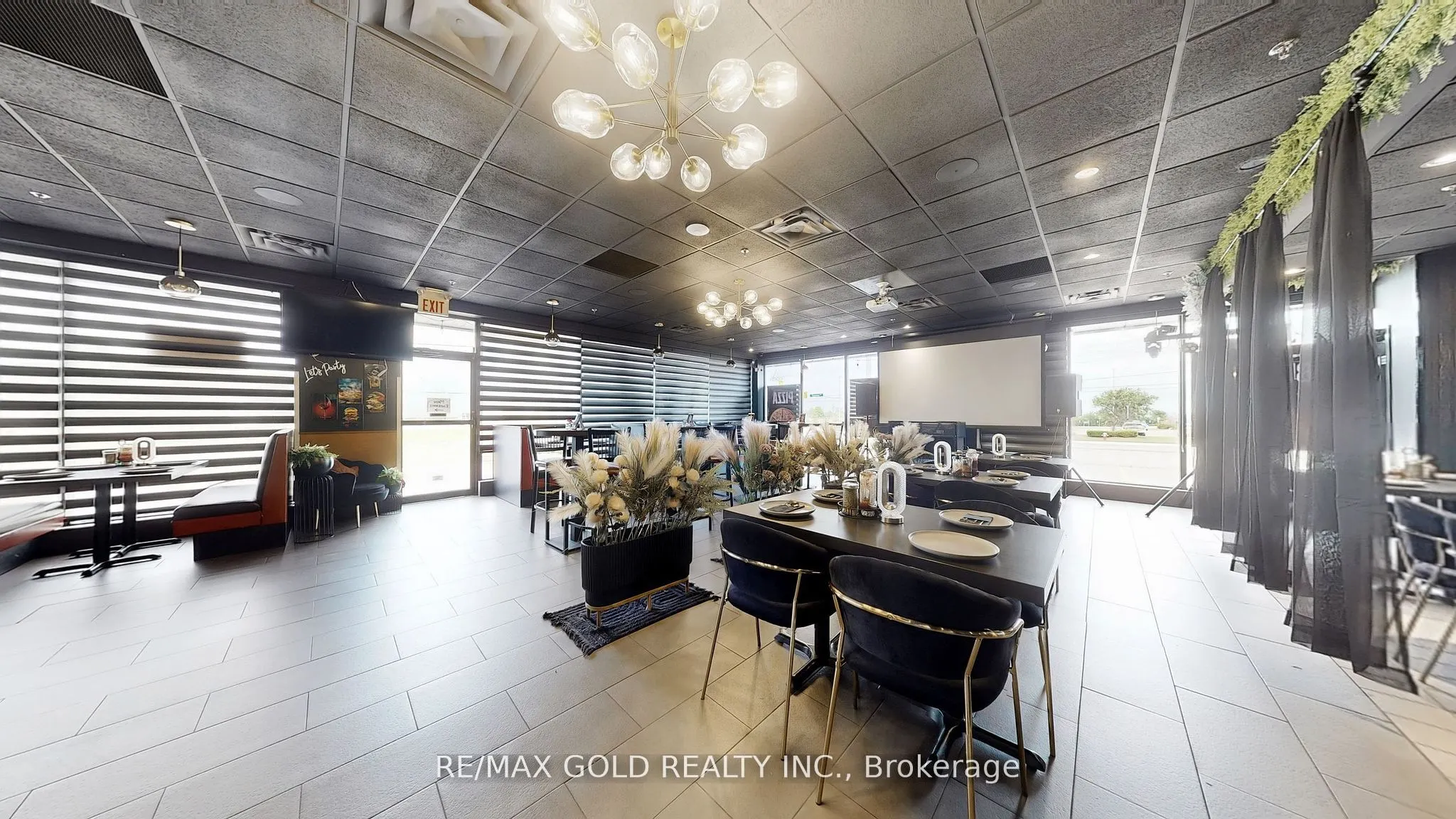 980 Pacific Gate, #4,5