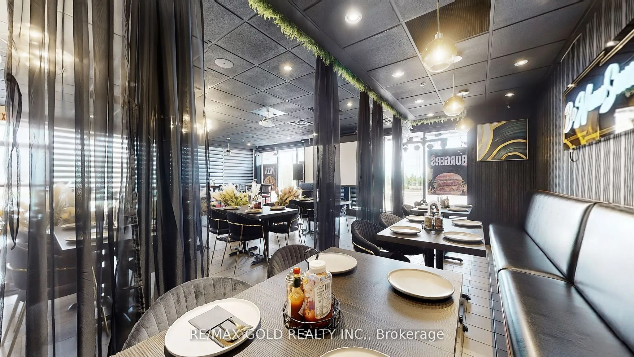 980 Pacific Gate, #4,5