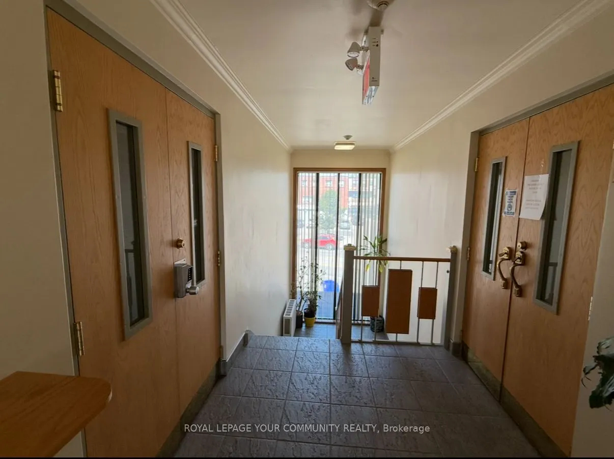 795 Wilson Avenue, #301