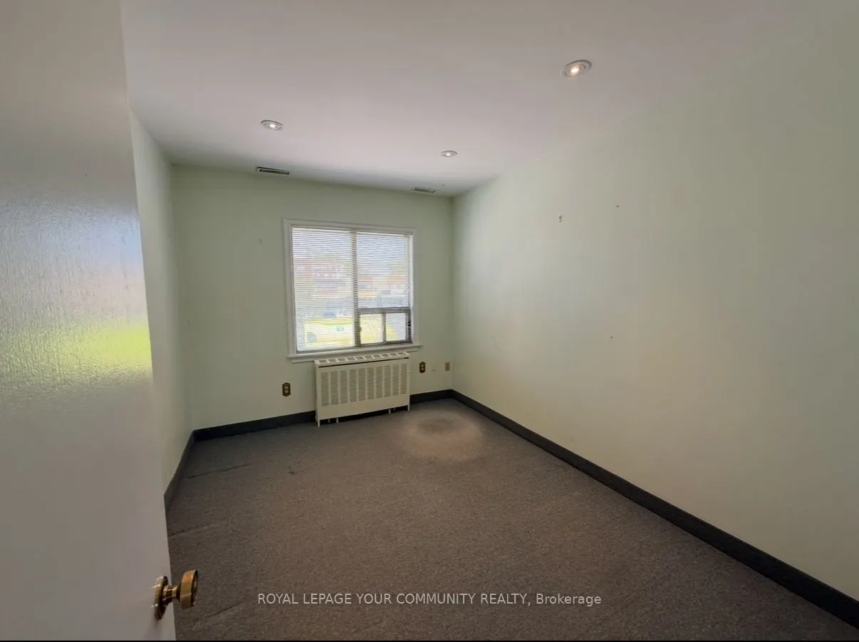 795 Wilson Avenue, #301