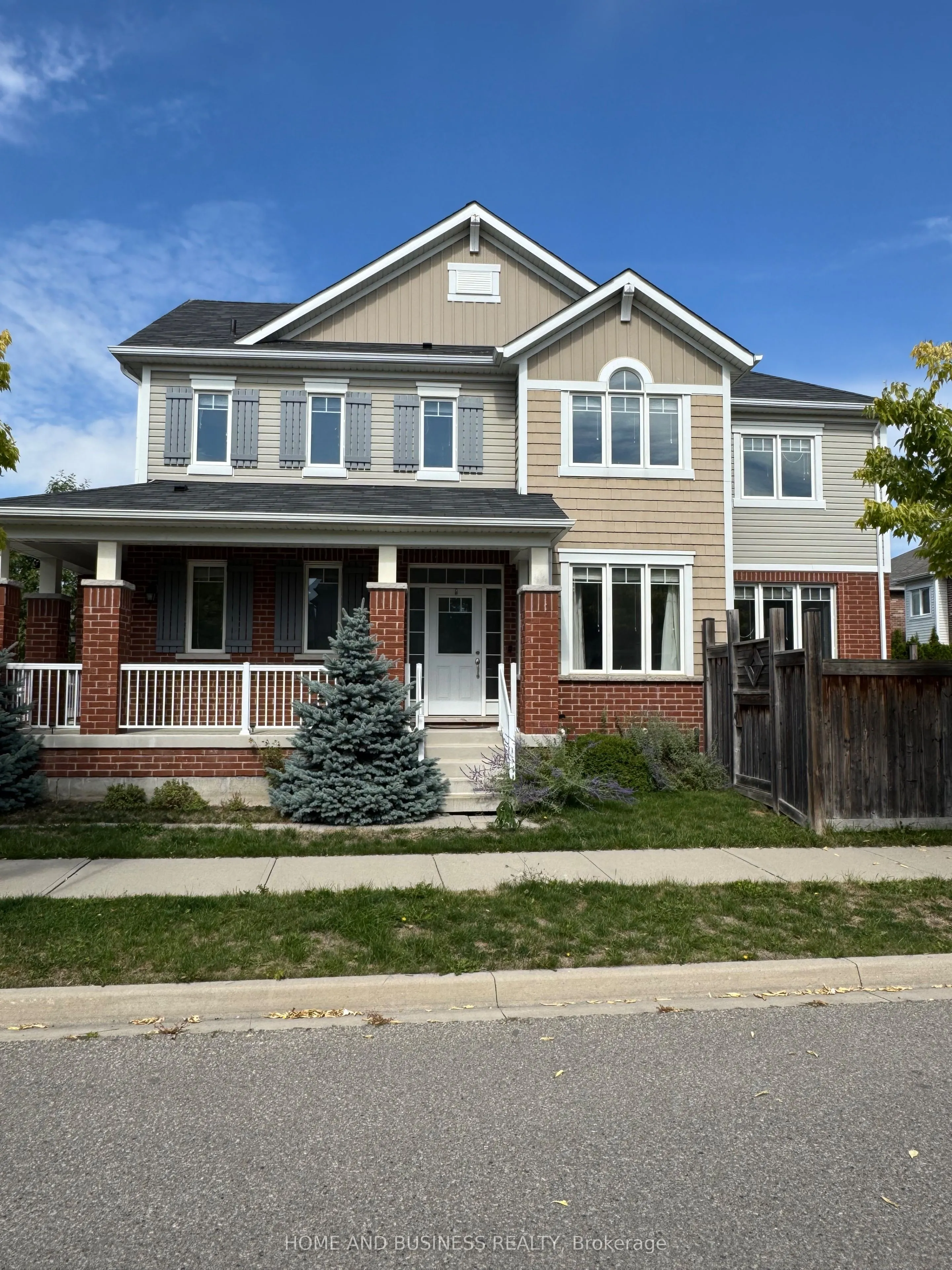 939 PENSON Crescent