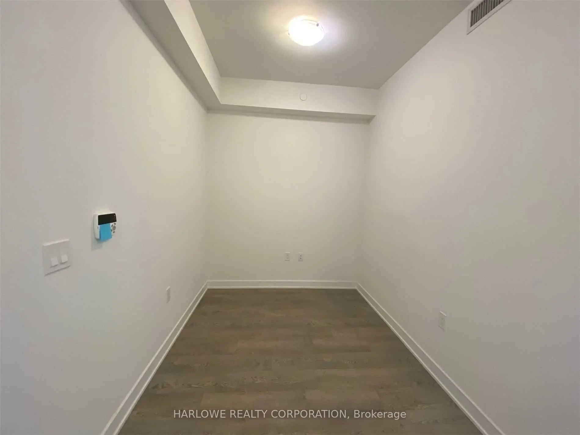 4677 Glen Erin Drive, #403
