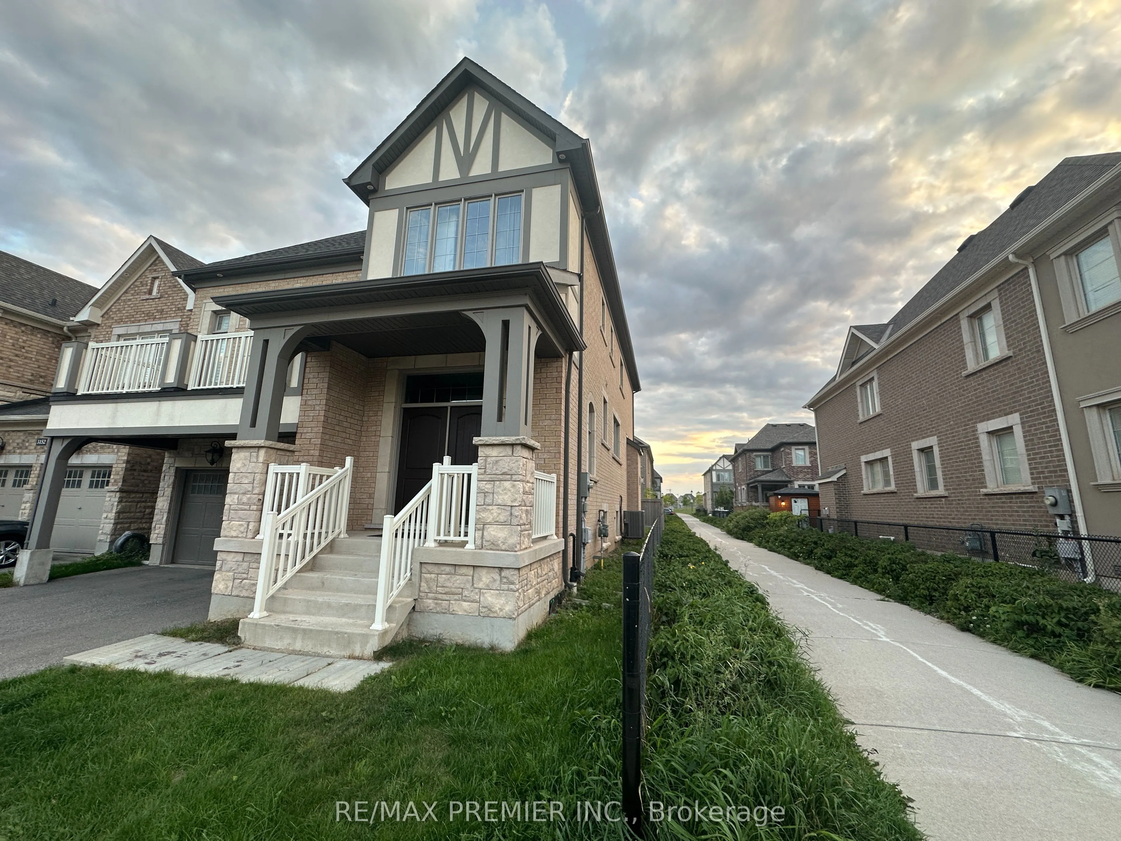 3156 Ernest Applebe Boulevard