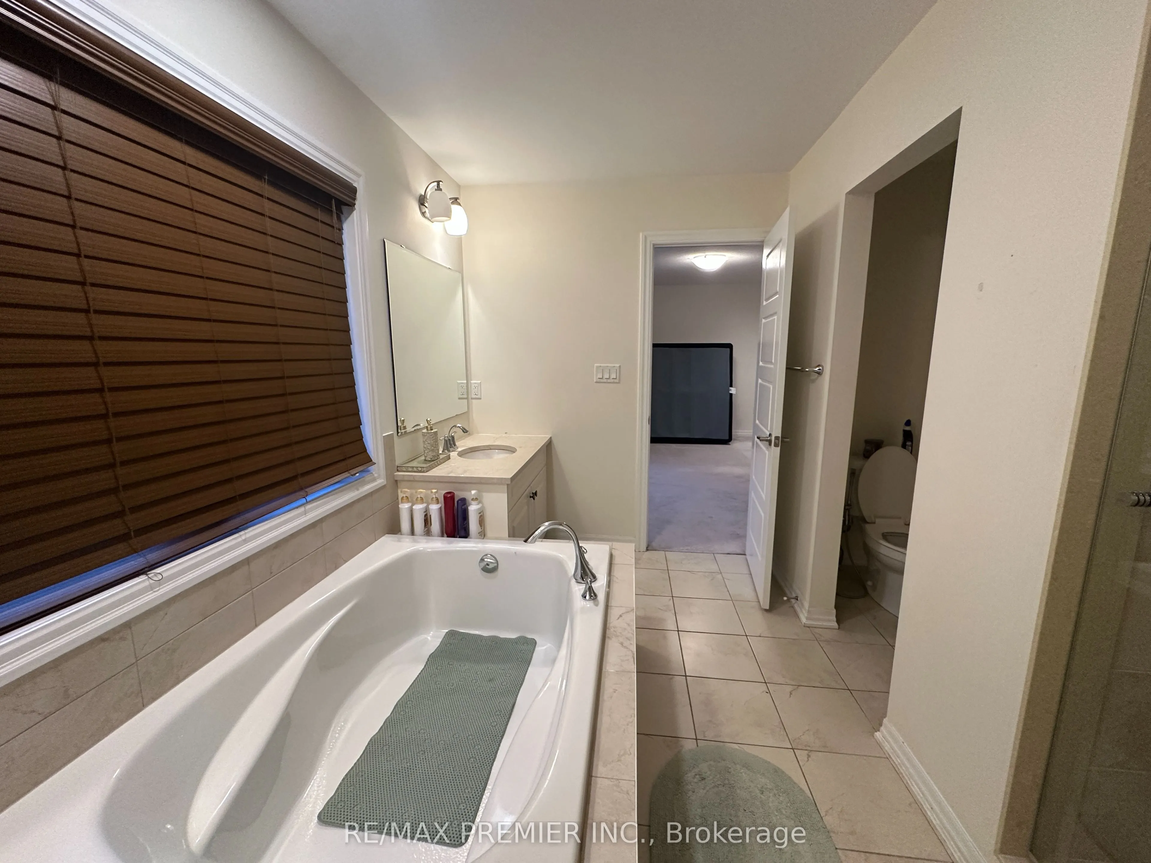 3156 Ernest Applebe Boulevard