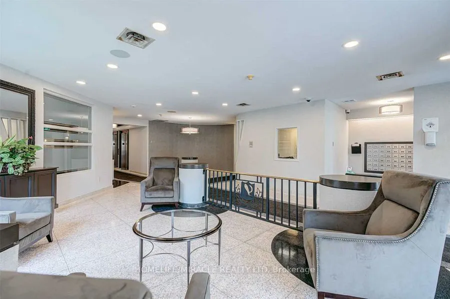 12 Laurelcrest Street, #1101
