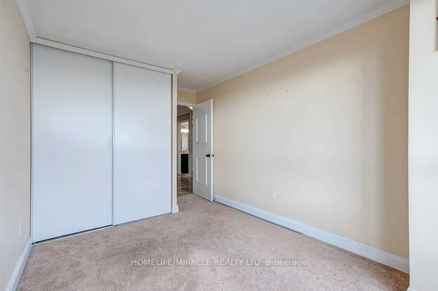12 Laurelcrest Street, #1101