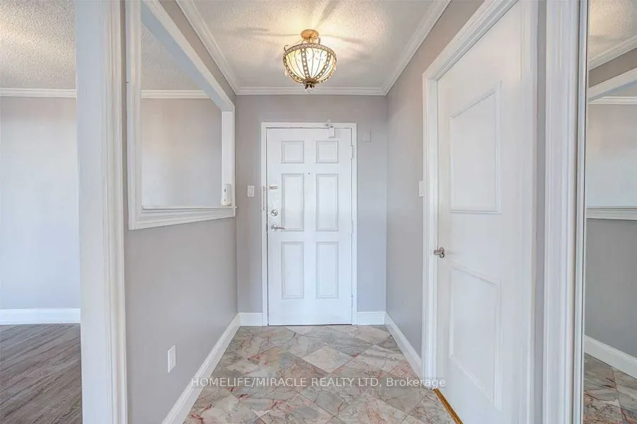 12 Laurelcrest Street, #1101