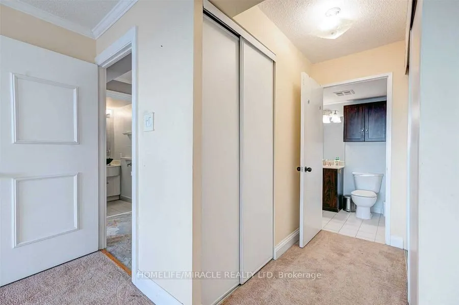 12 Laurelcrest Street, #1101