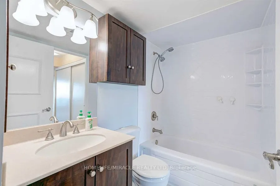 12 Laurelcrest Street, #1101