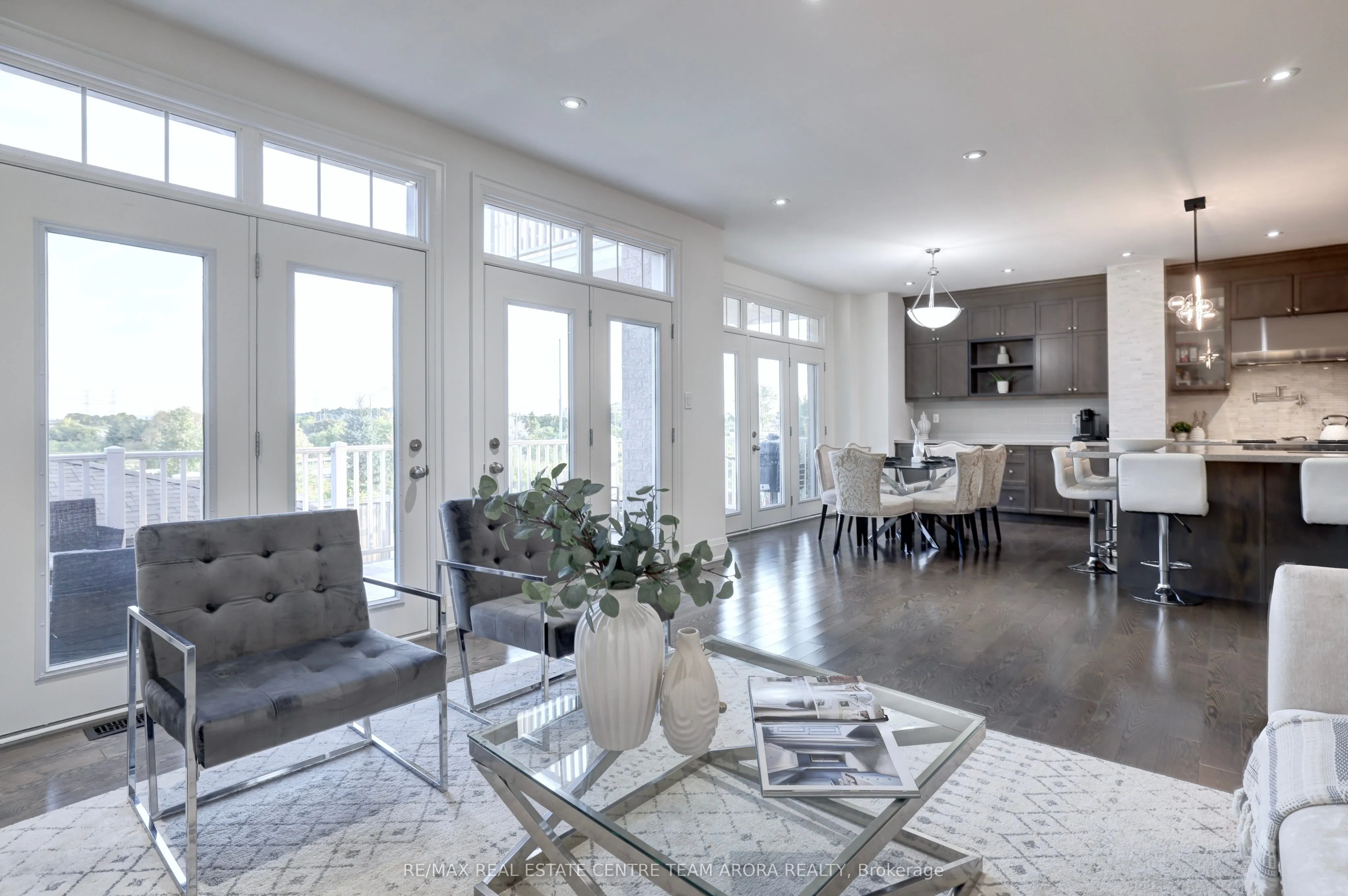 150 Coastline Drive