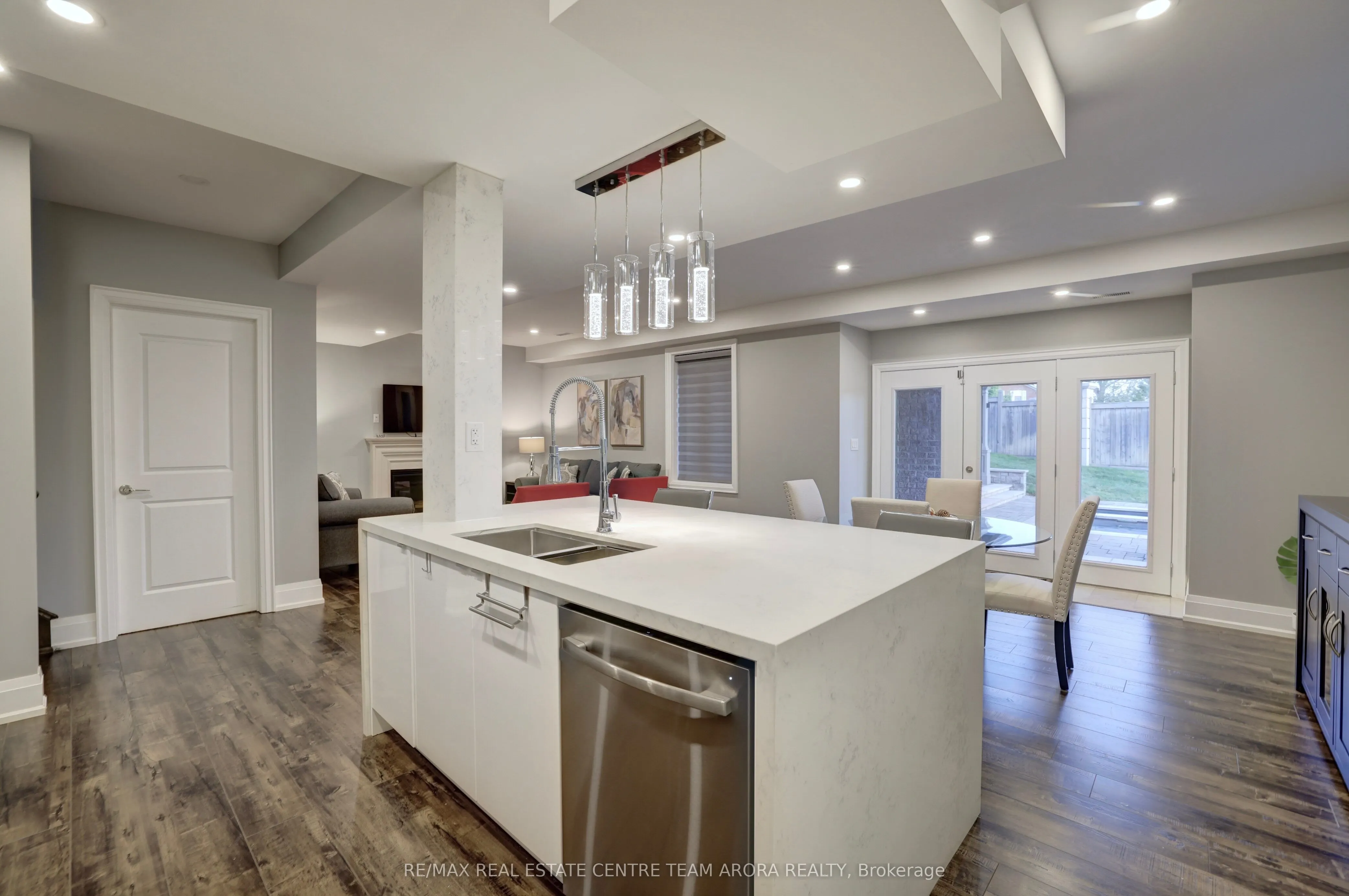 150 Coastline Drive