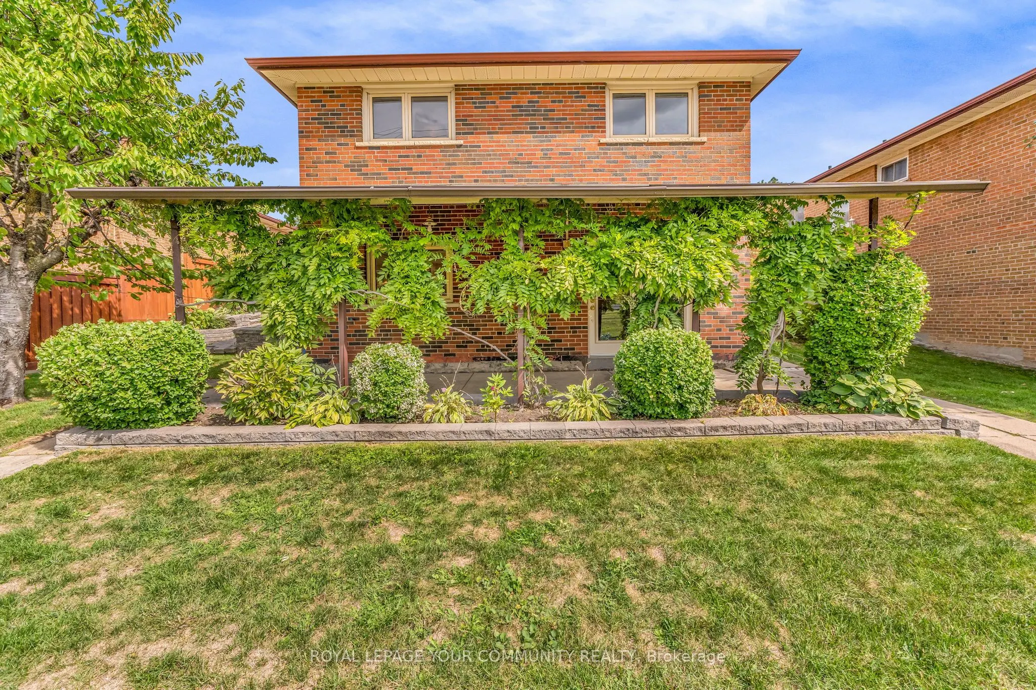 6 Hentob Court