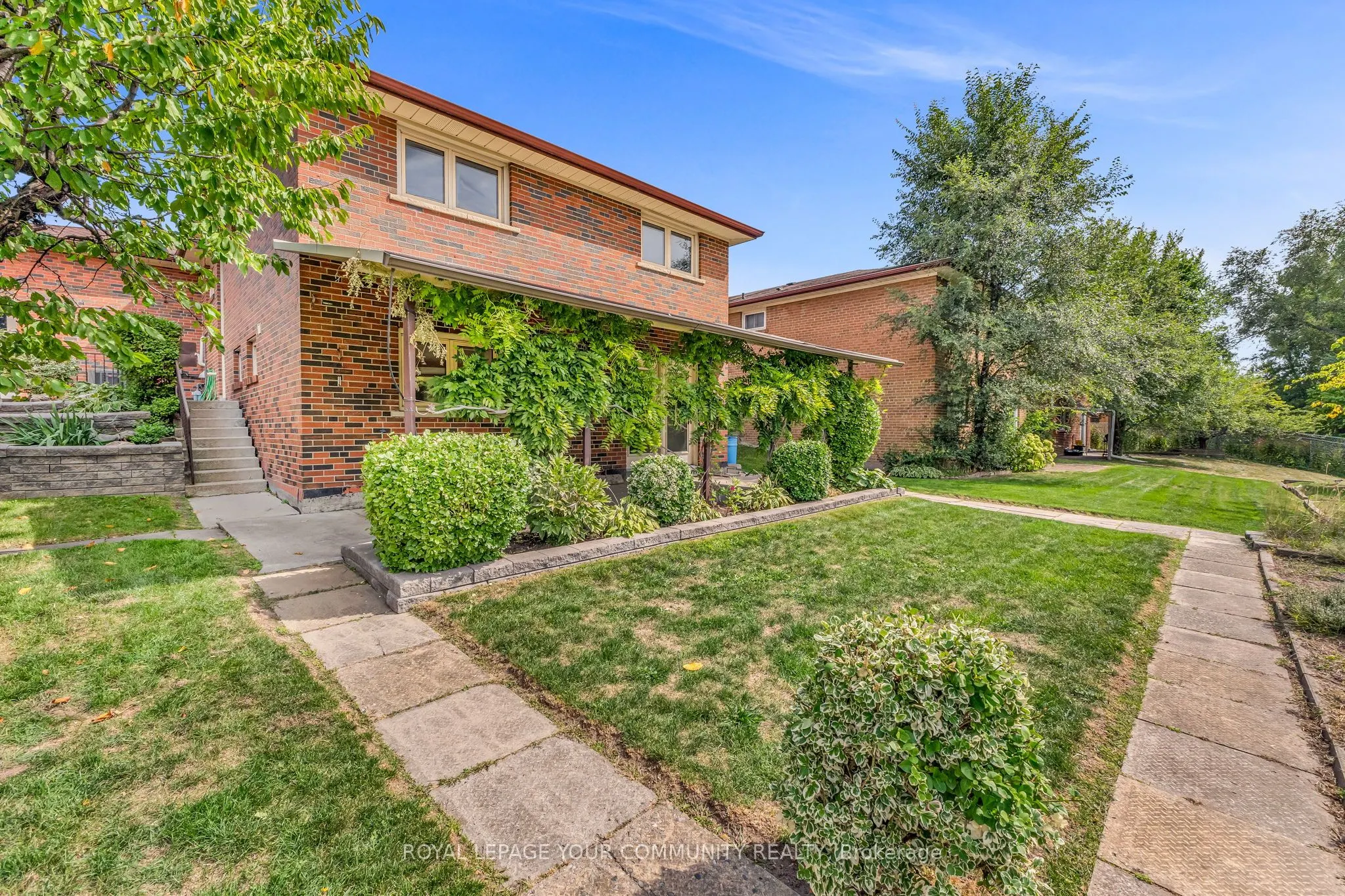 6 Hentob Court