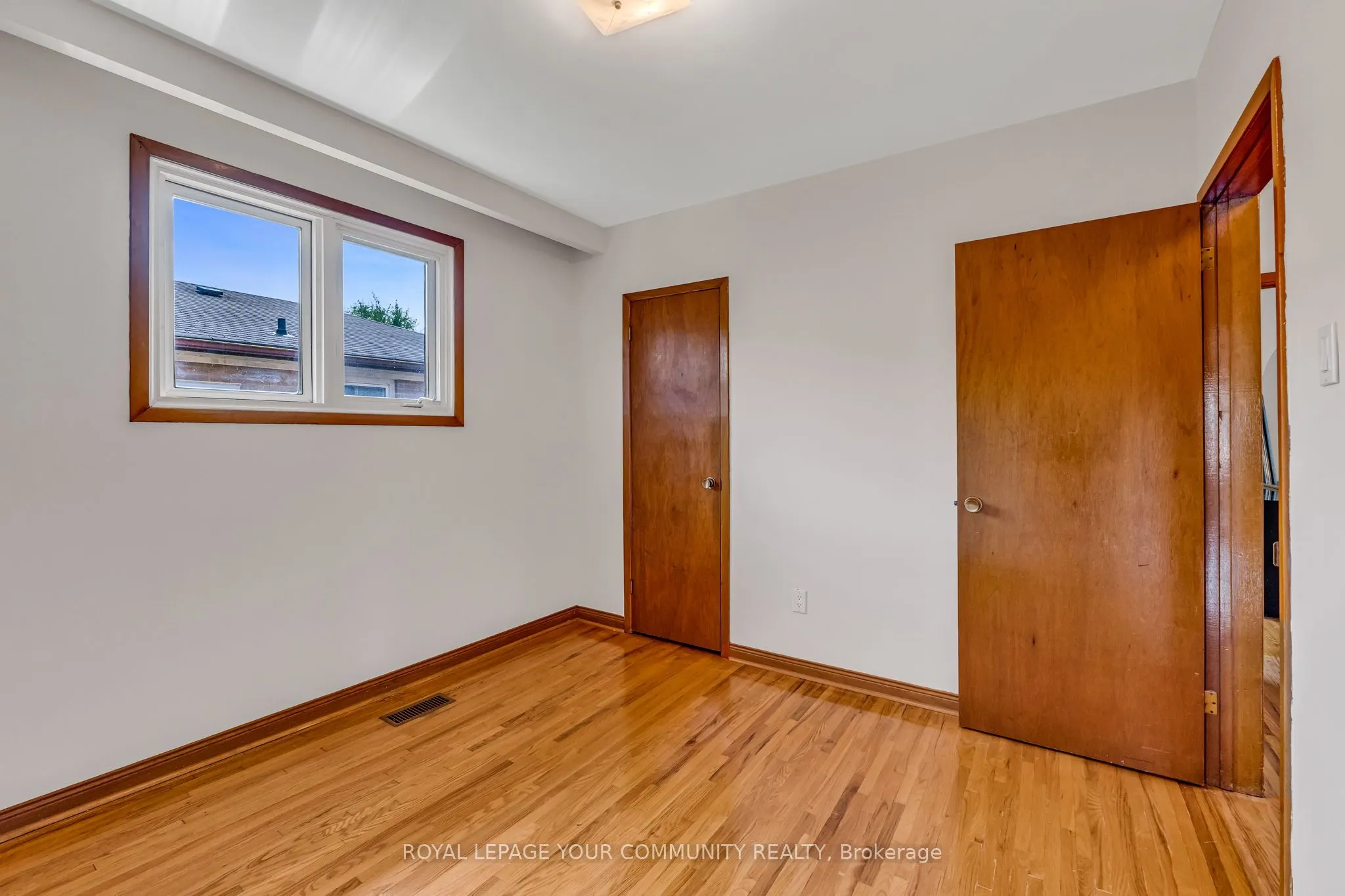 6 Hentob Court