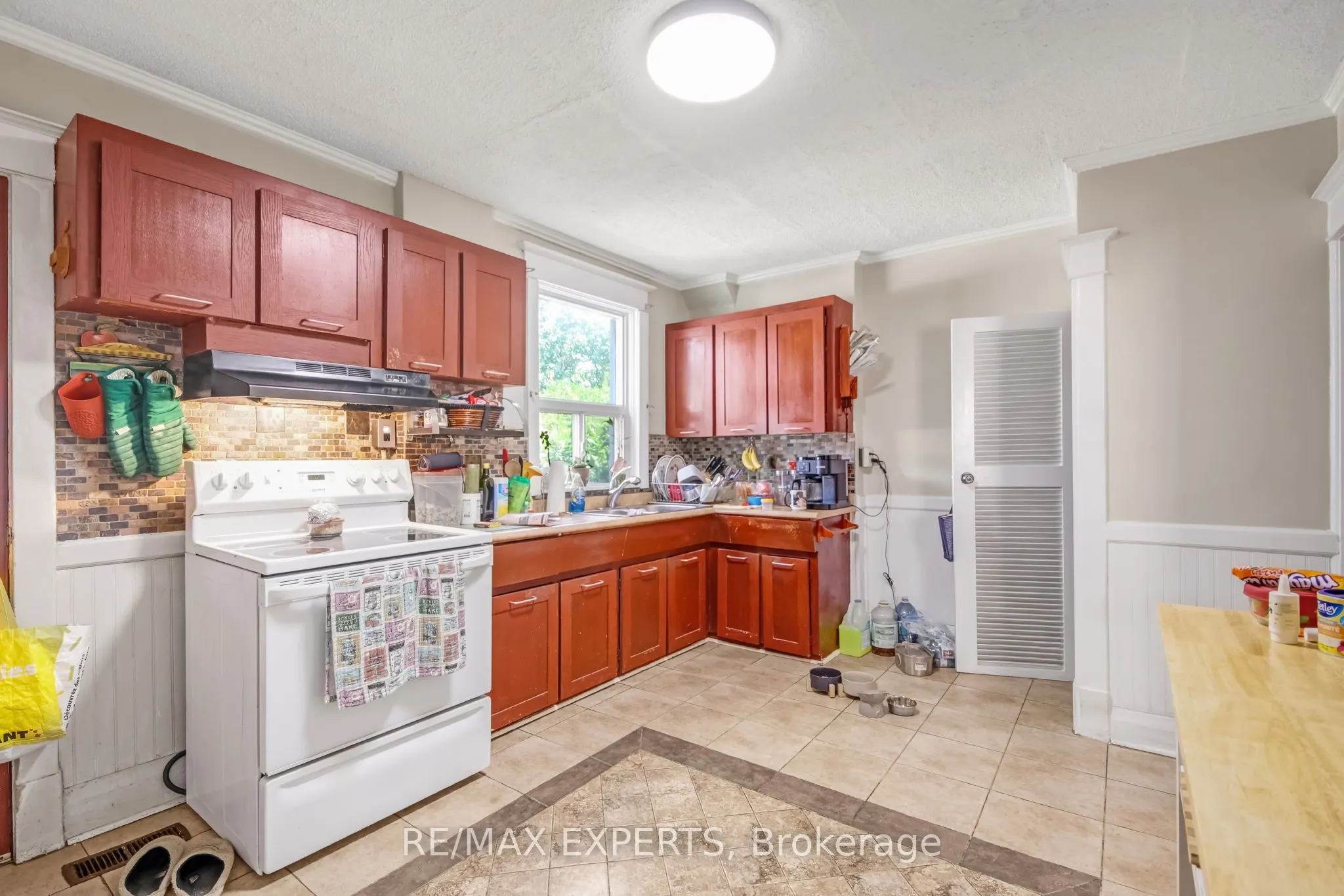 28 Mahoney Avenue