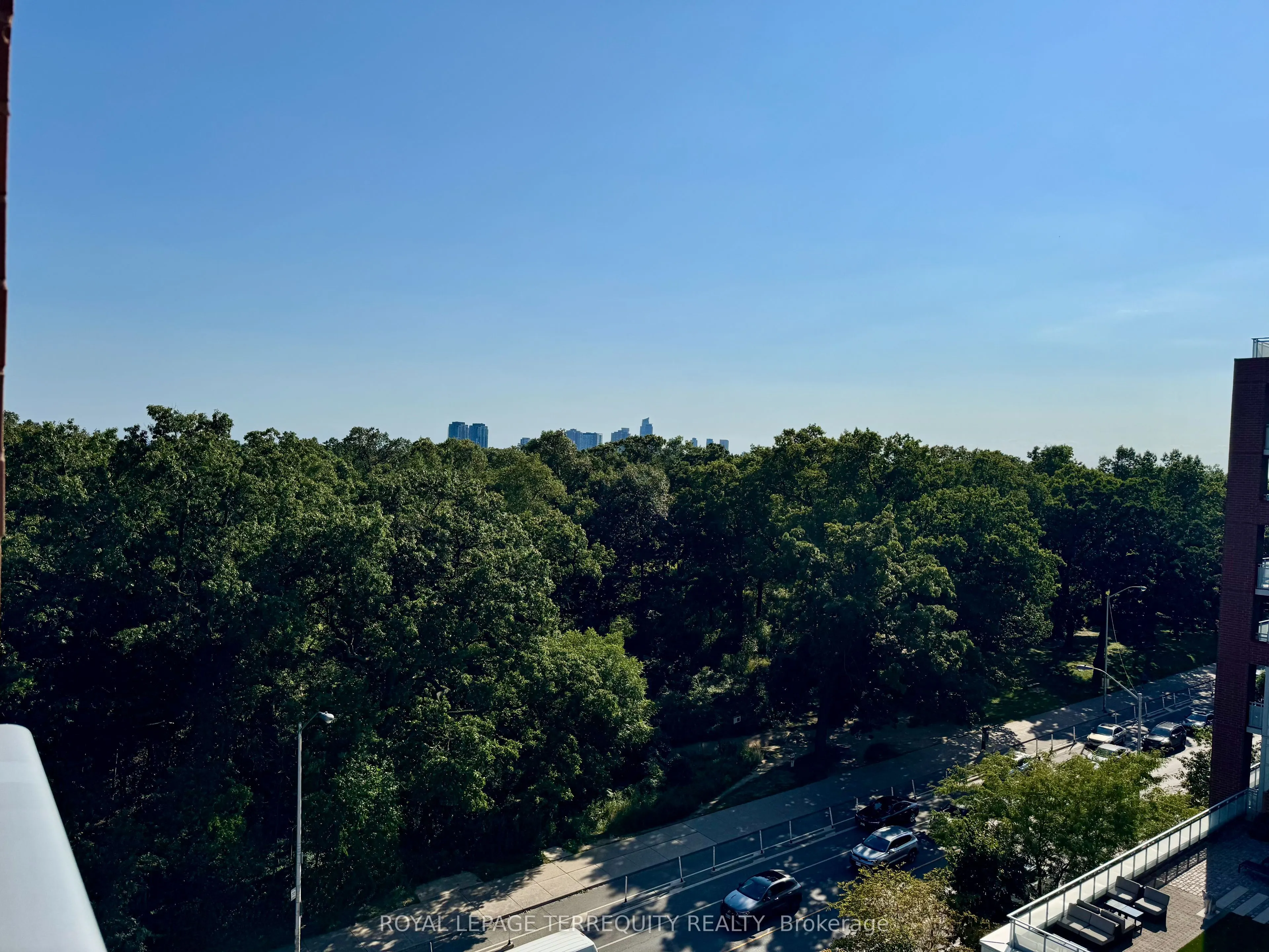 1830 Bloor Street W, #713