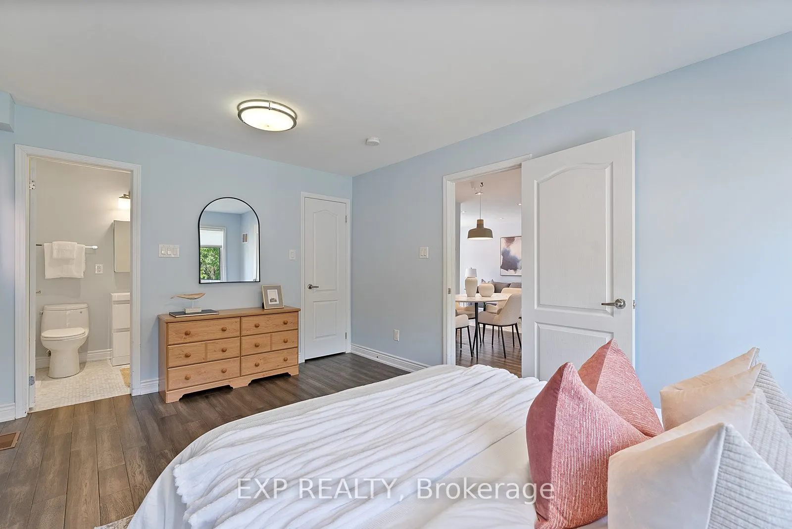 4056 Longo Circle
