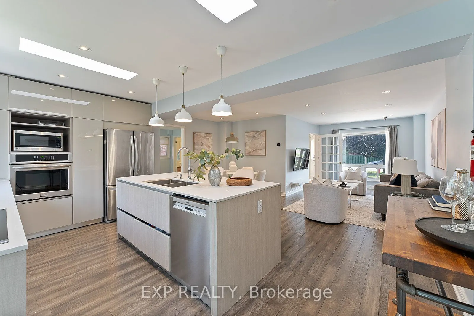 4056 Longo Circle