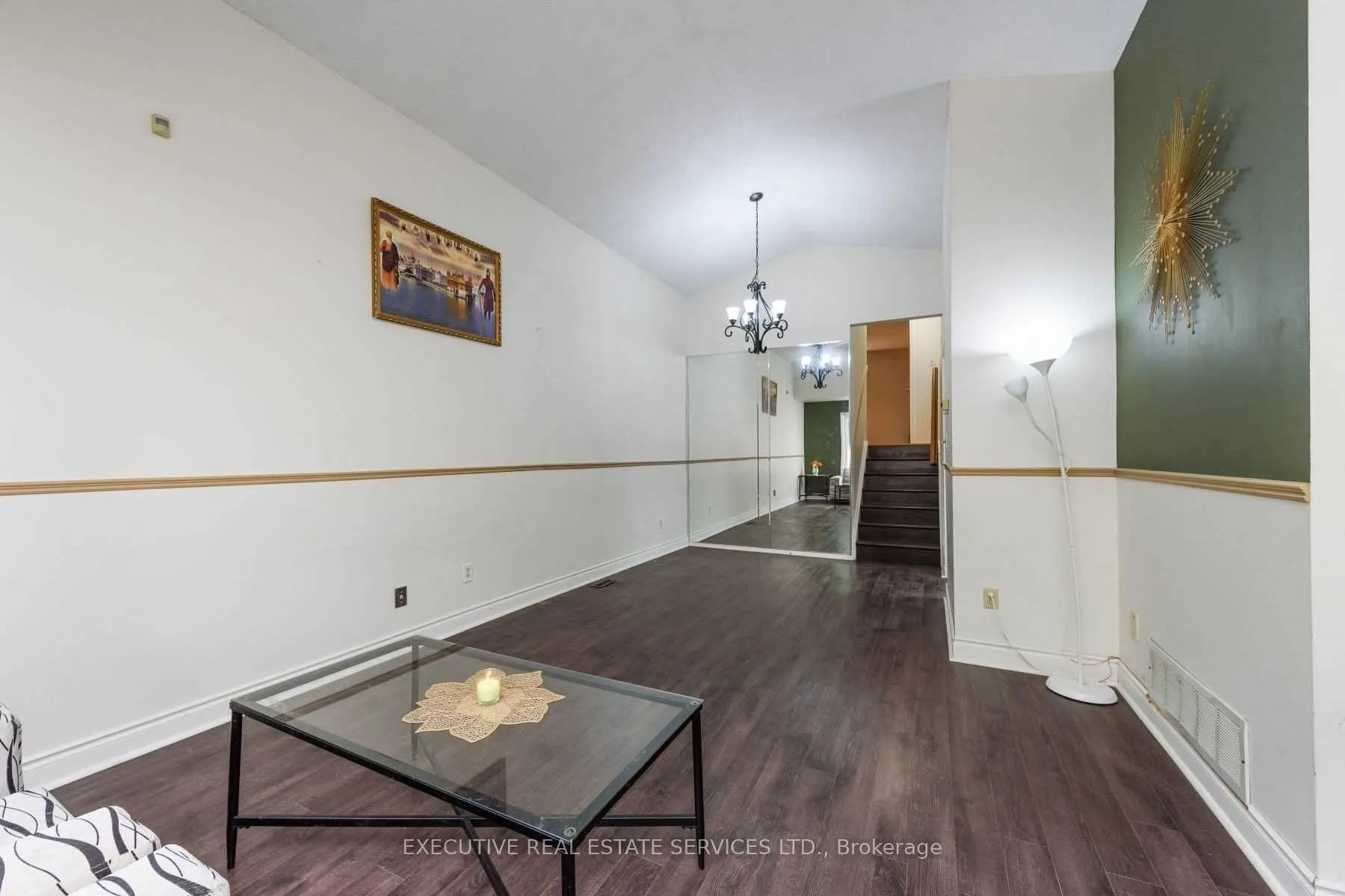 48 Reynier Drive