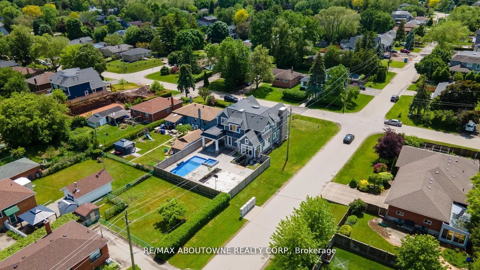 265 Woodale Avenue, #Upper