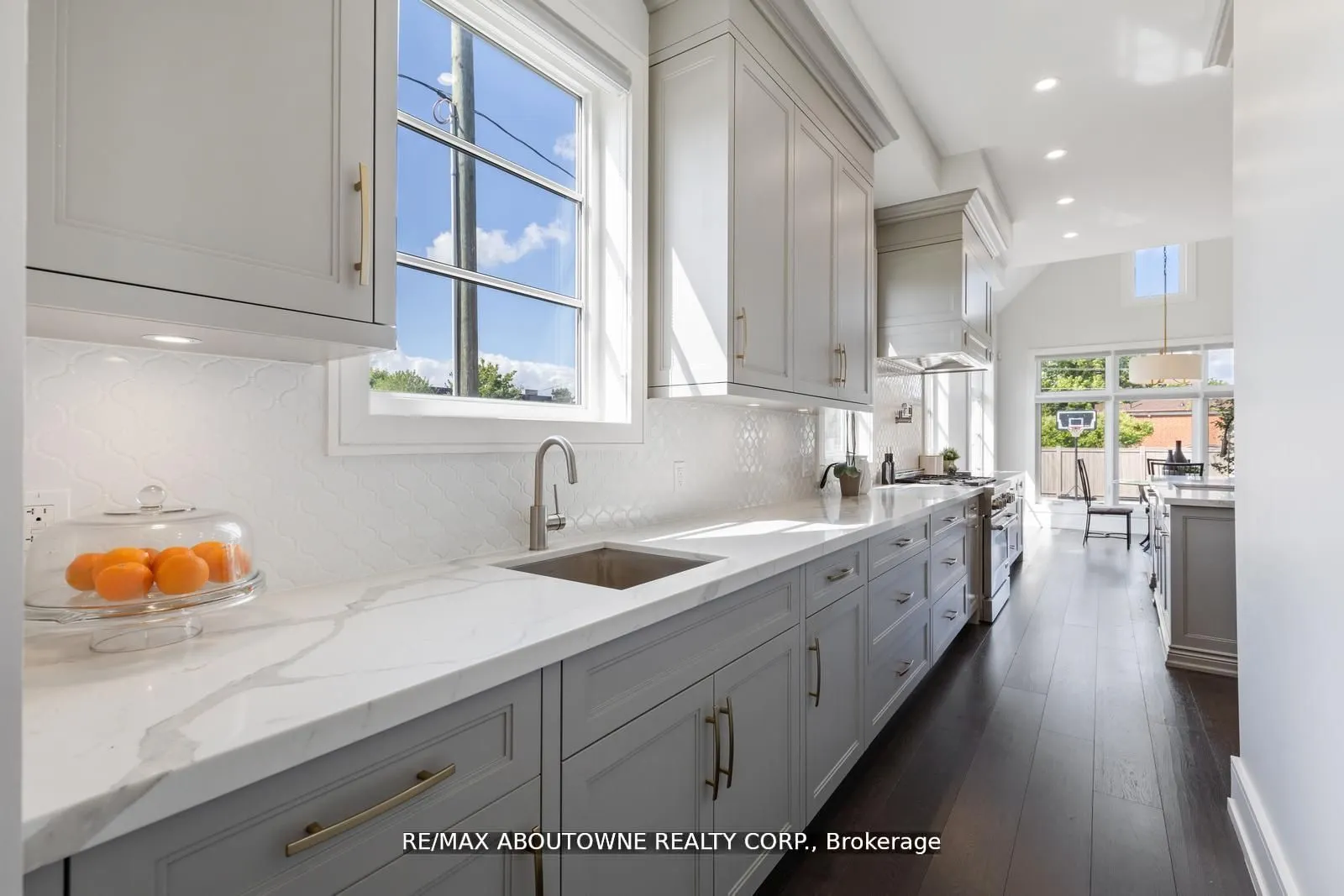 265 Woodale Avenue, #Upper