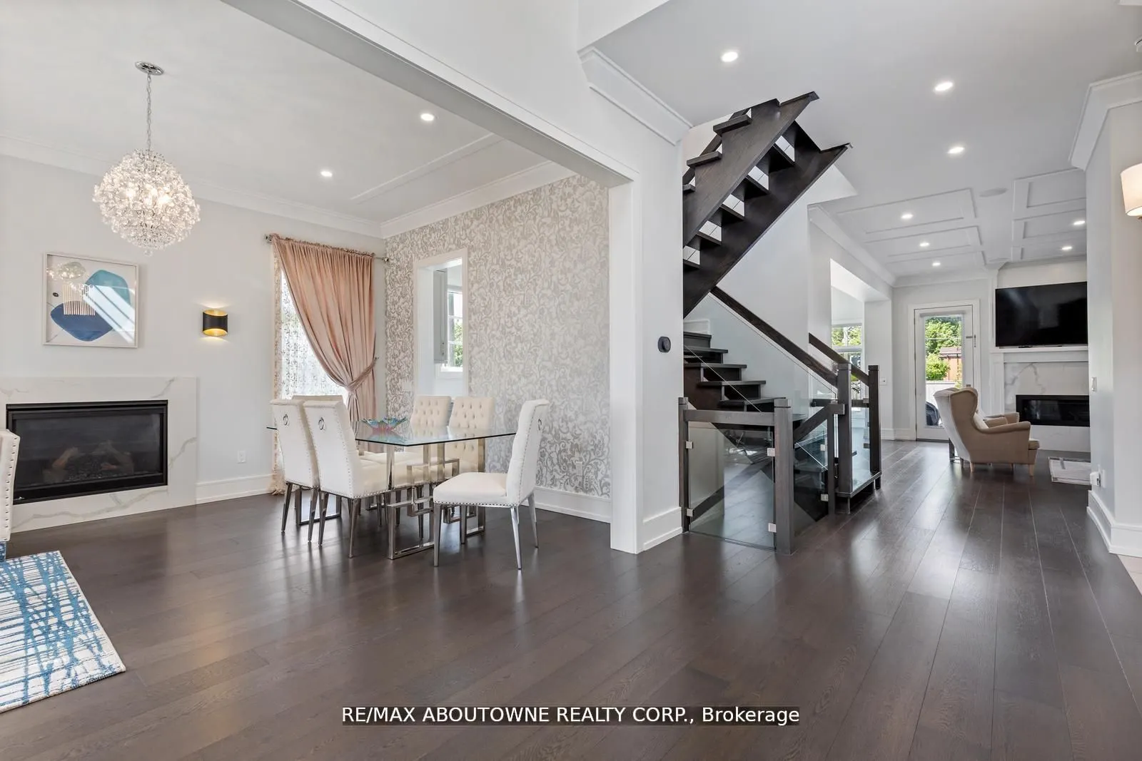 265 Woodale Avenue, #Upper