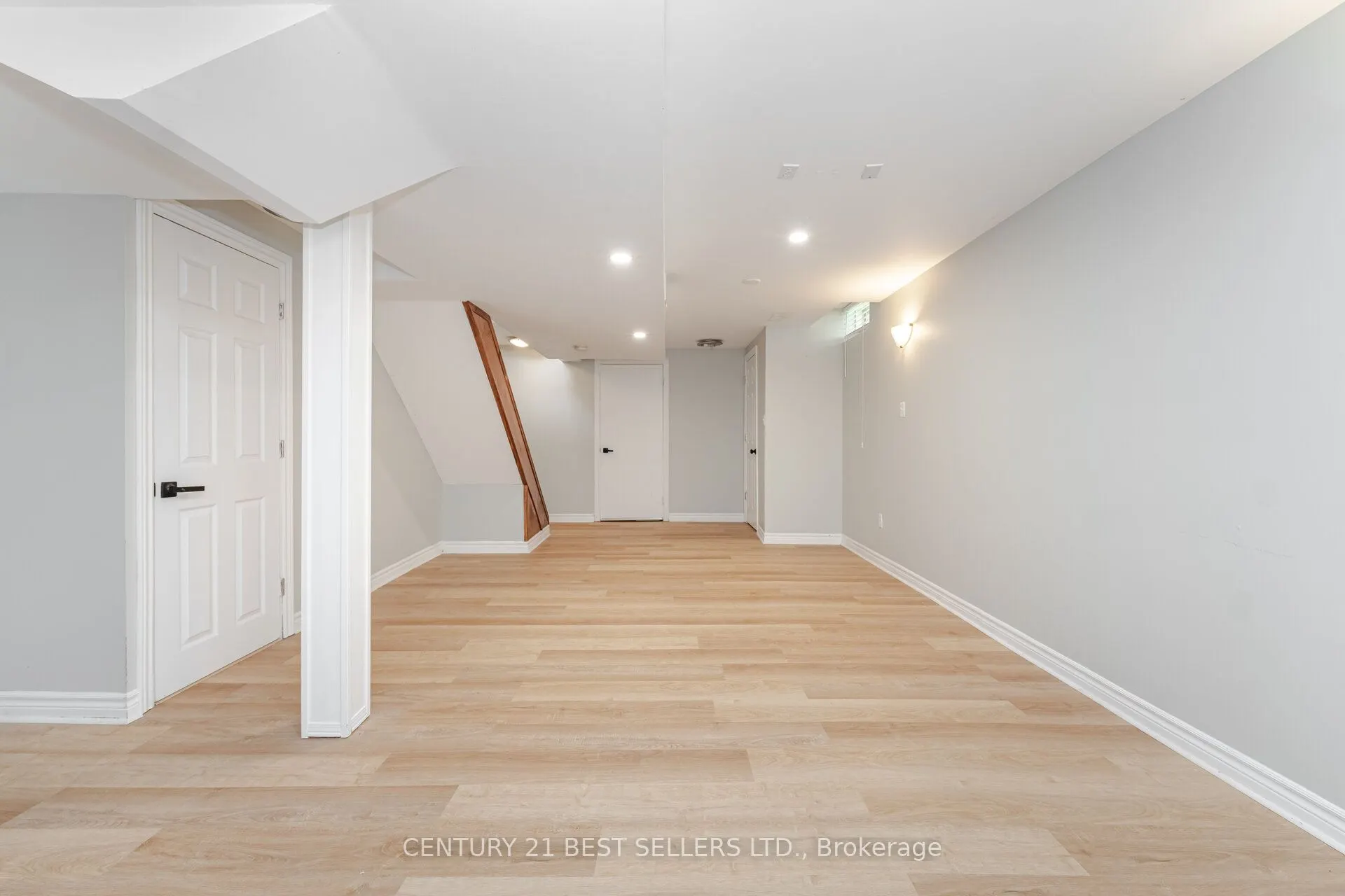 222 Andrews Trail