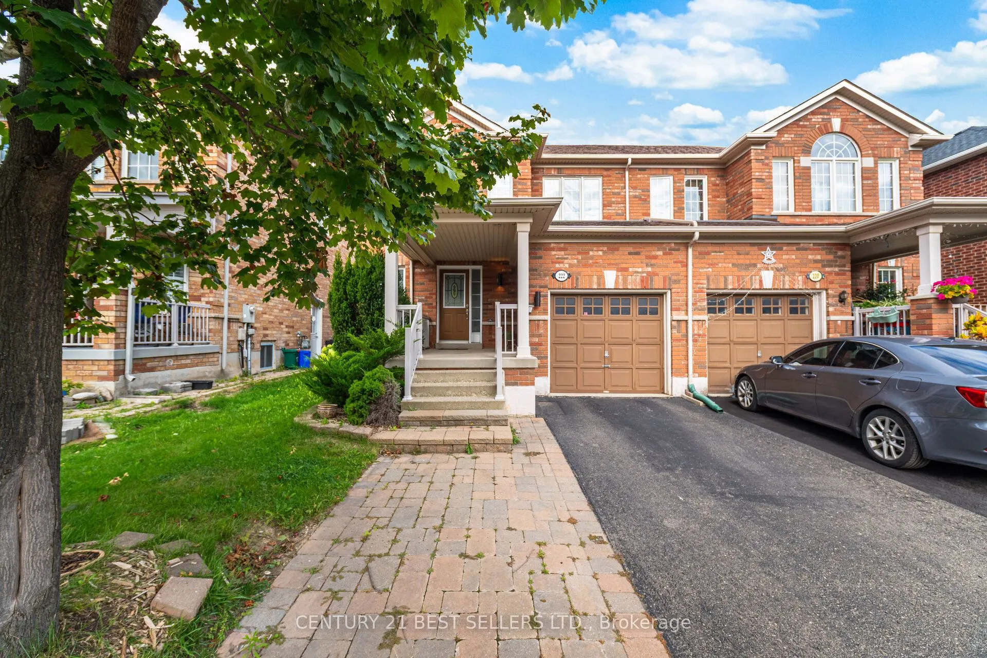 222 Andrews Trail