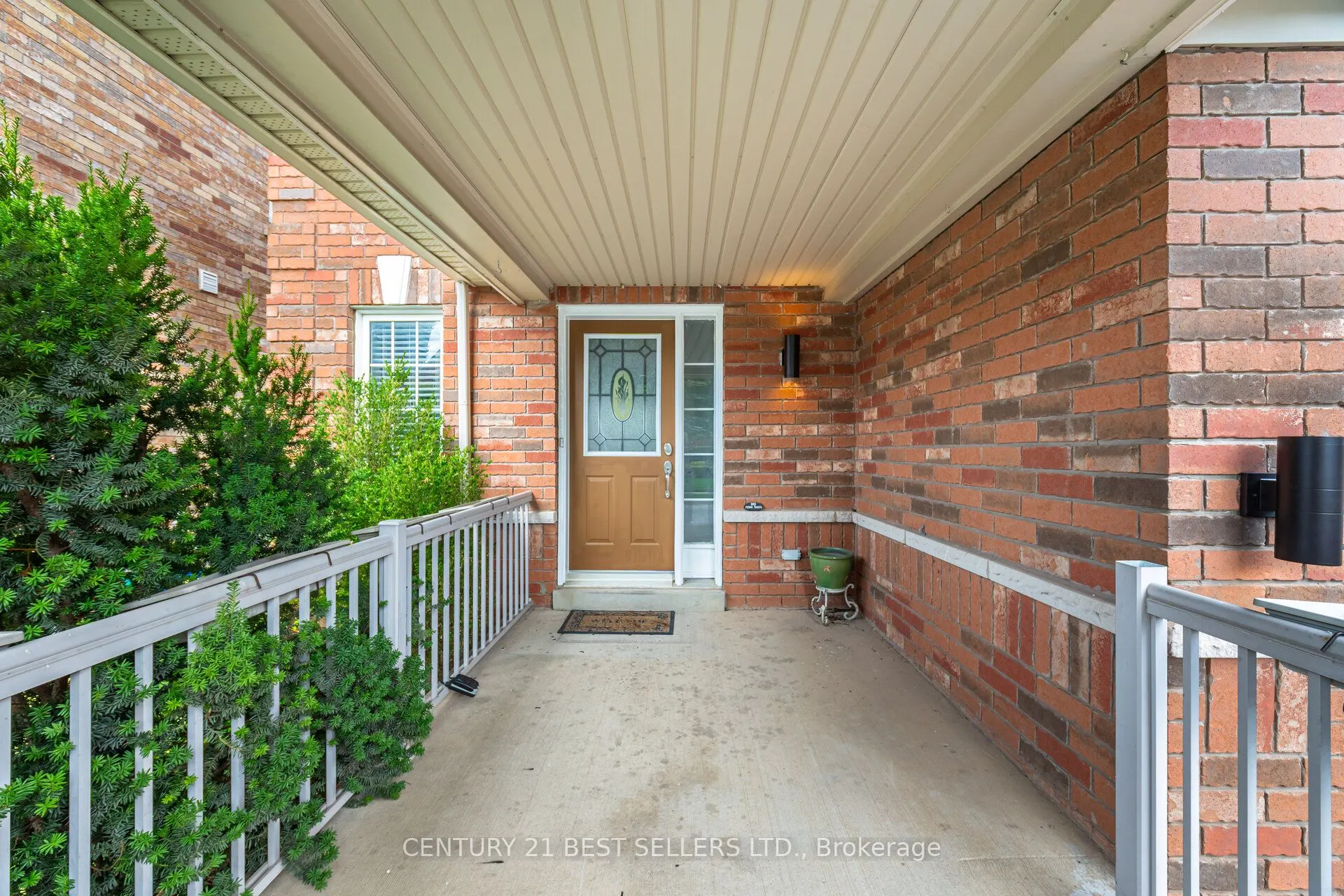222 Andrews Trail