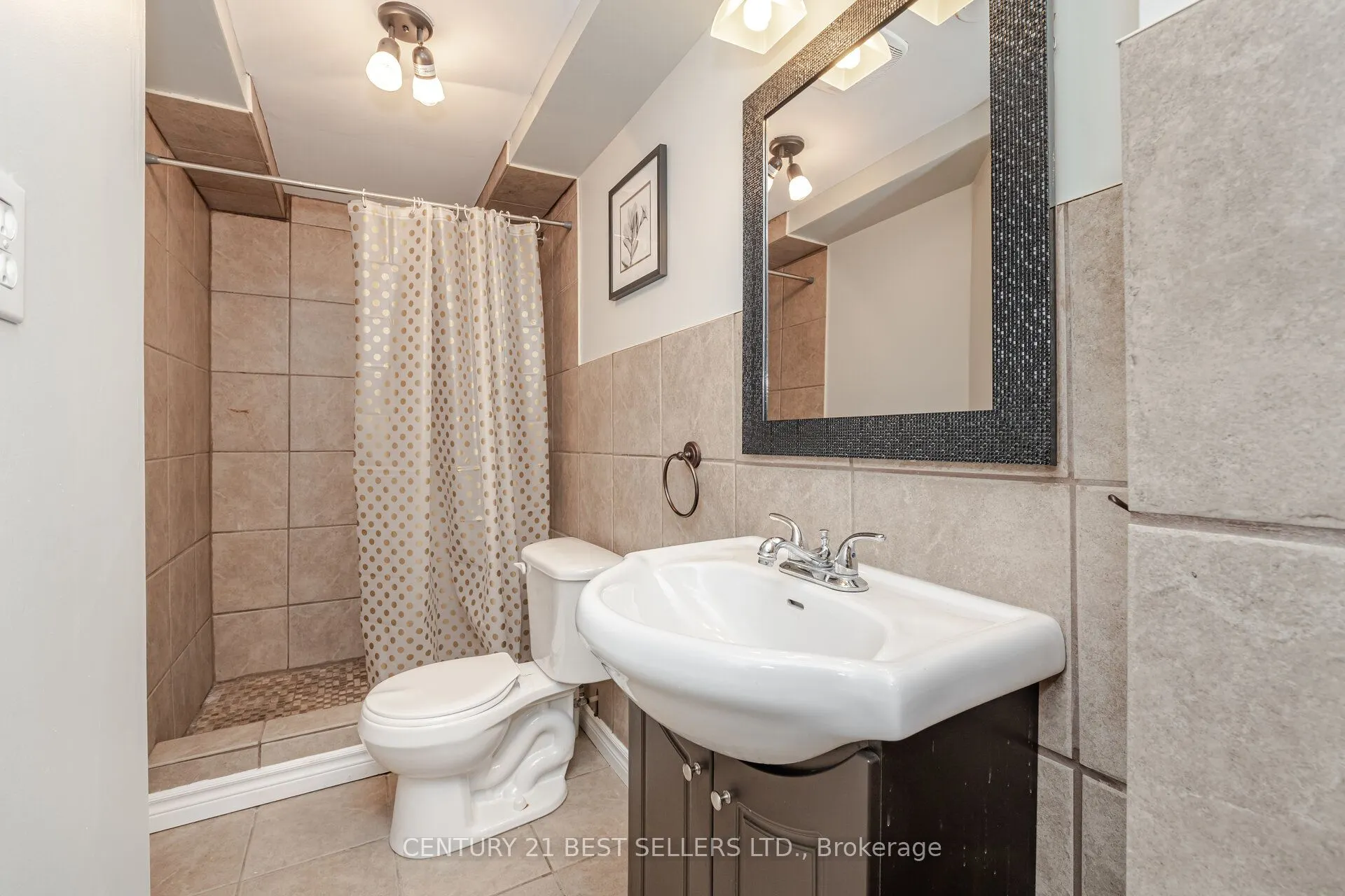 222 Andrews Trail