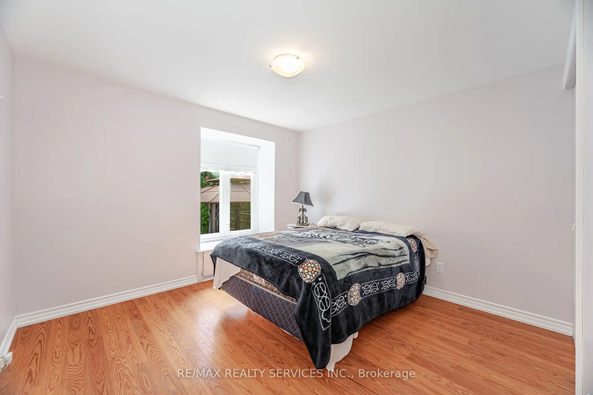 6 Glenmore Crescent