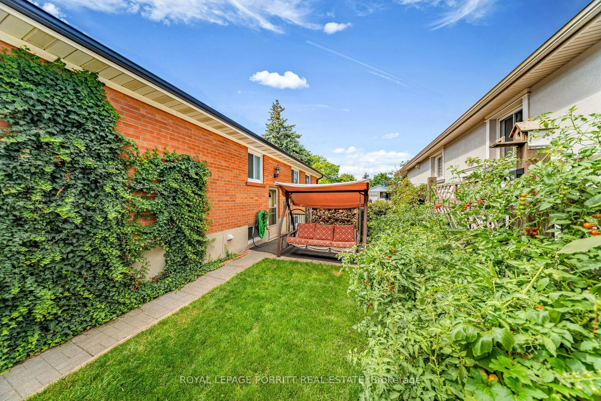 26 Richland Crescent
