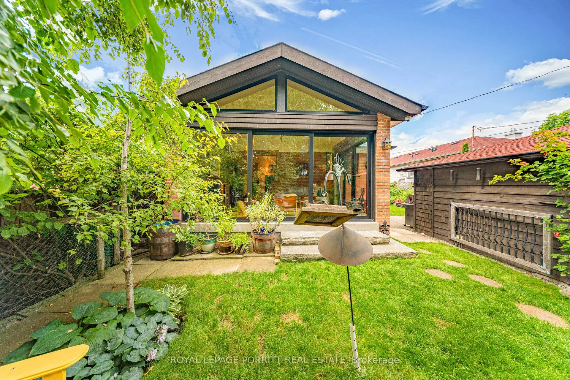 26 Richland Crescent