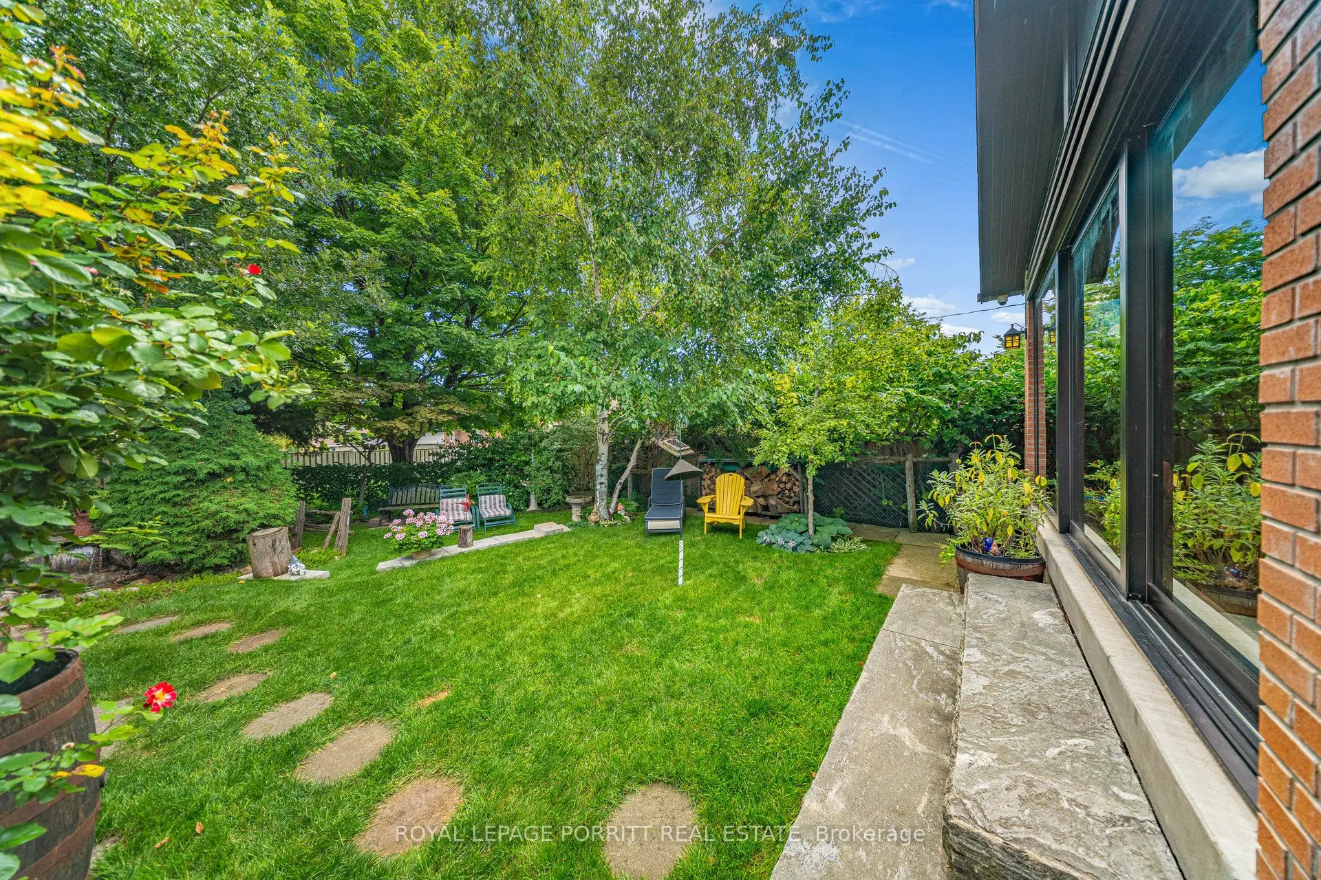 26 Richland Crescent