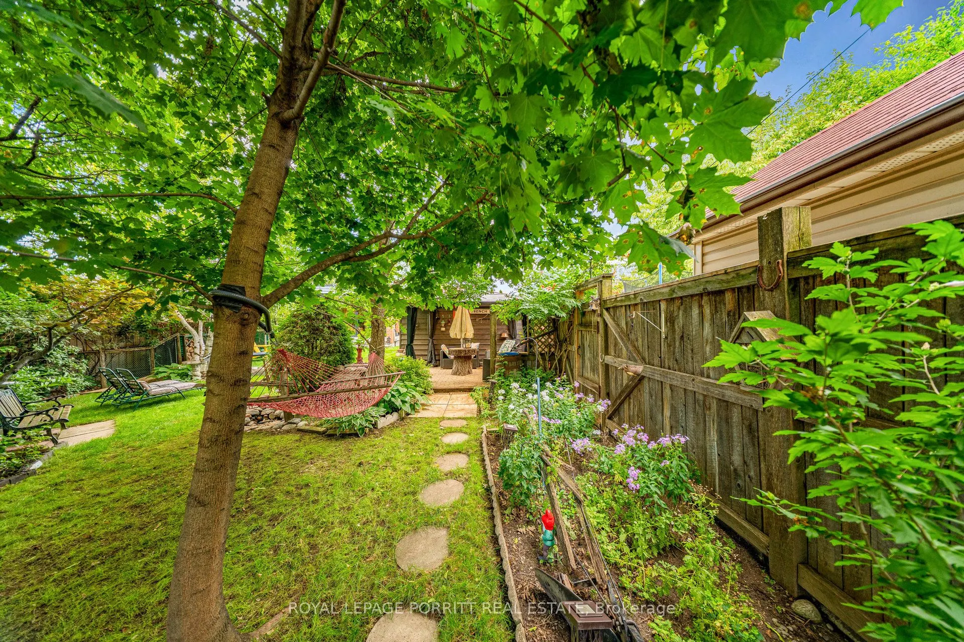 26 Richland Crescent