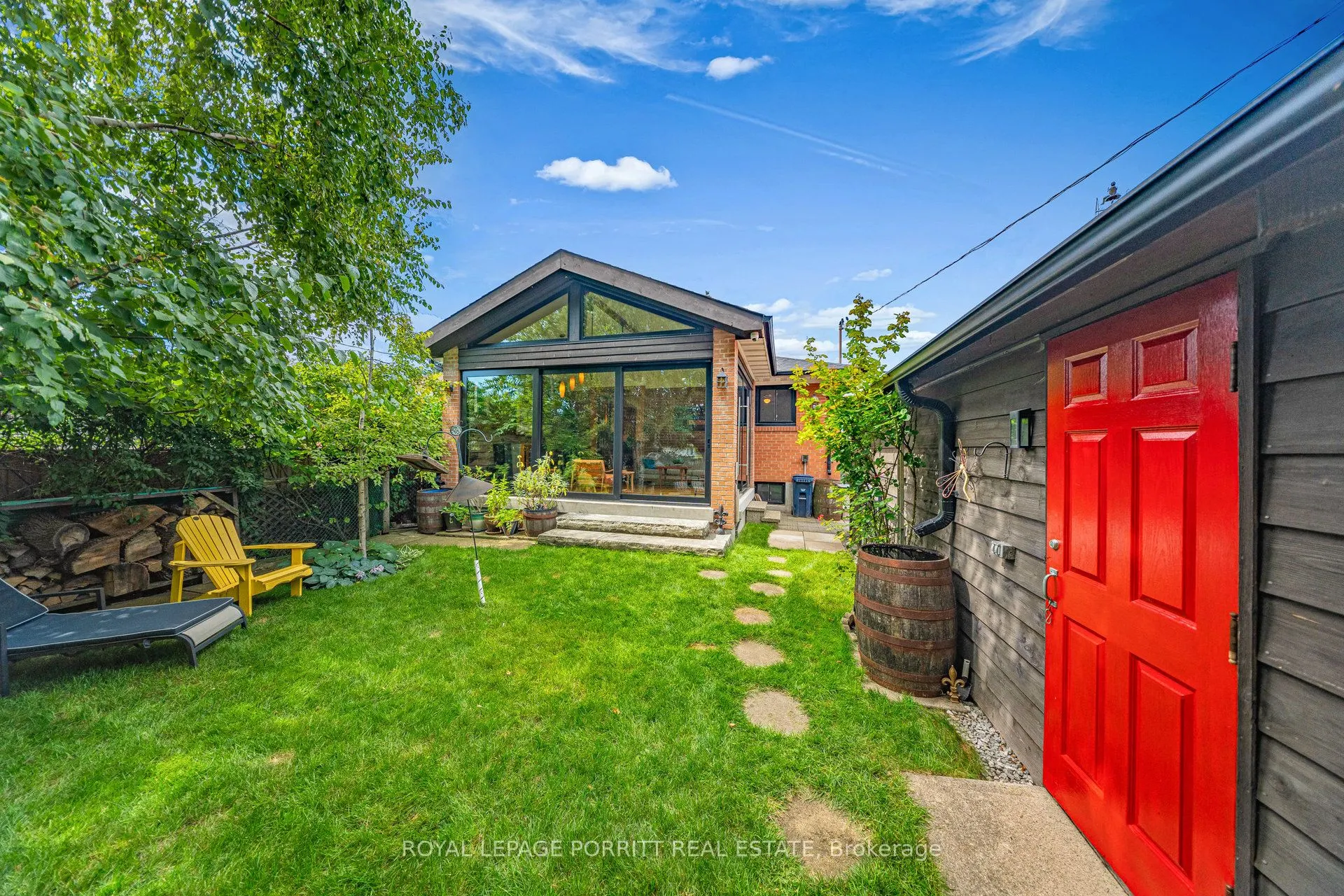 26 Richland Crescent