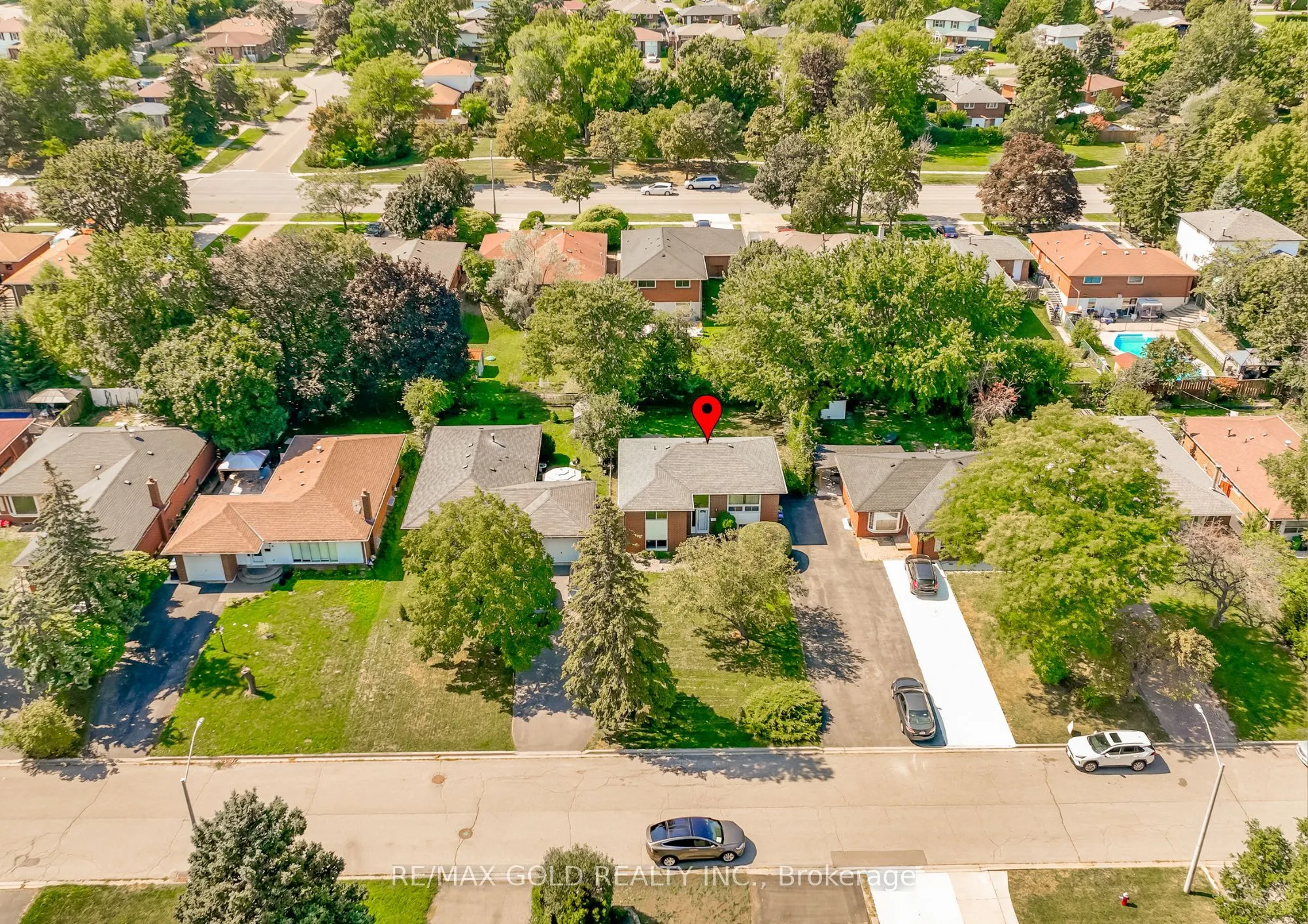 20 Dunster Crescent