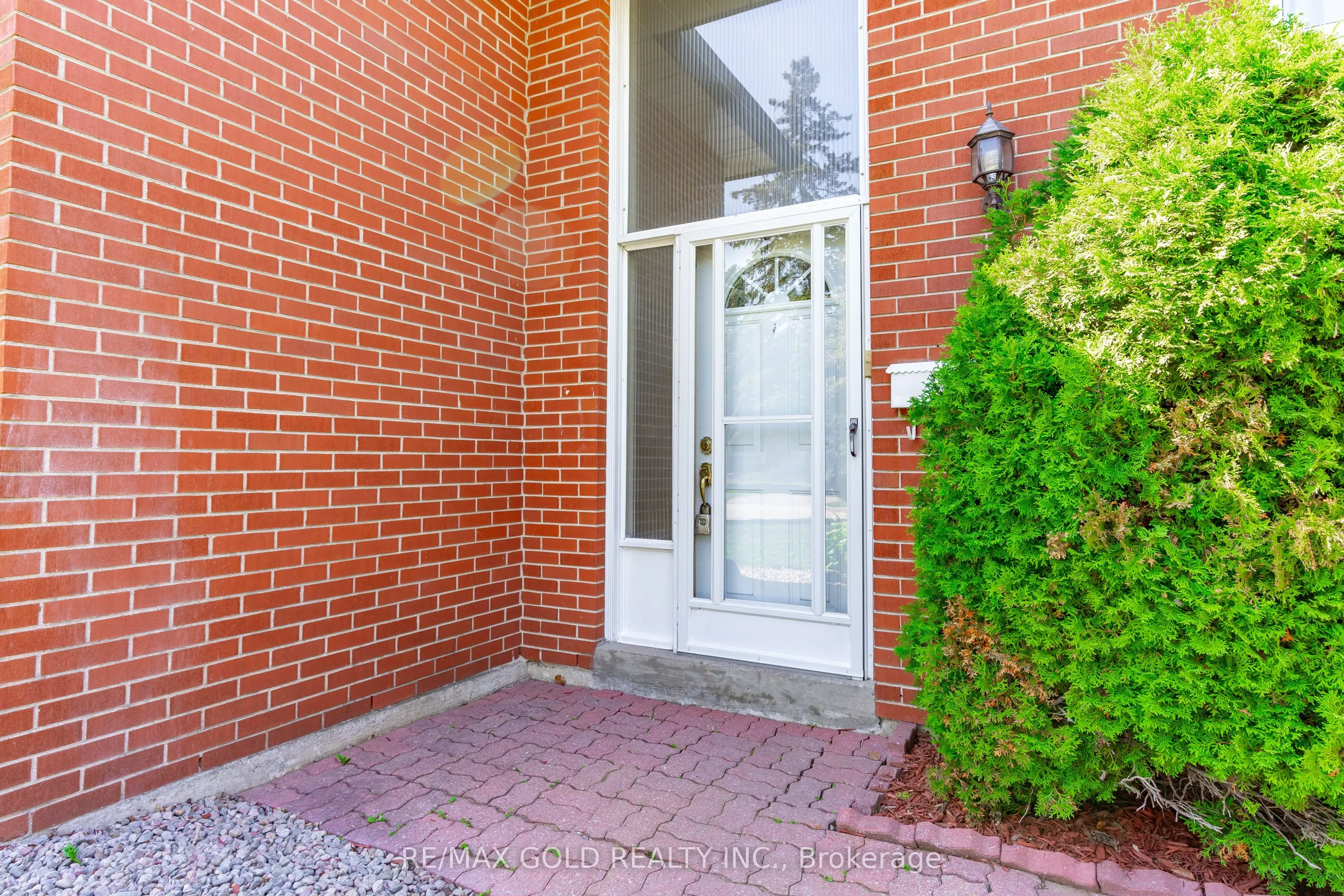 20 Dunster Crescent