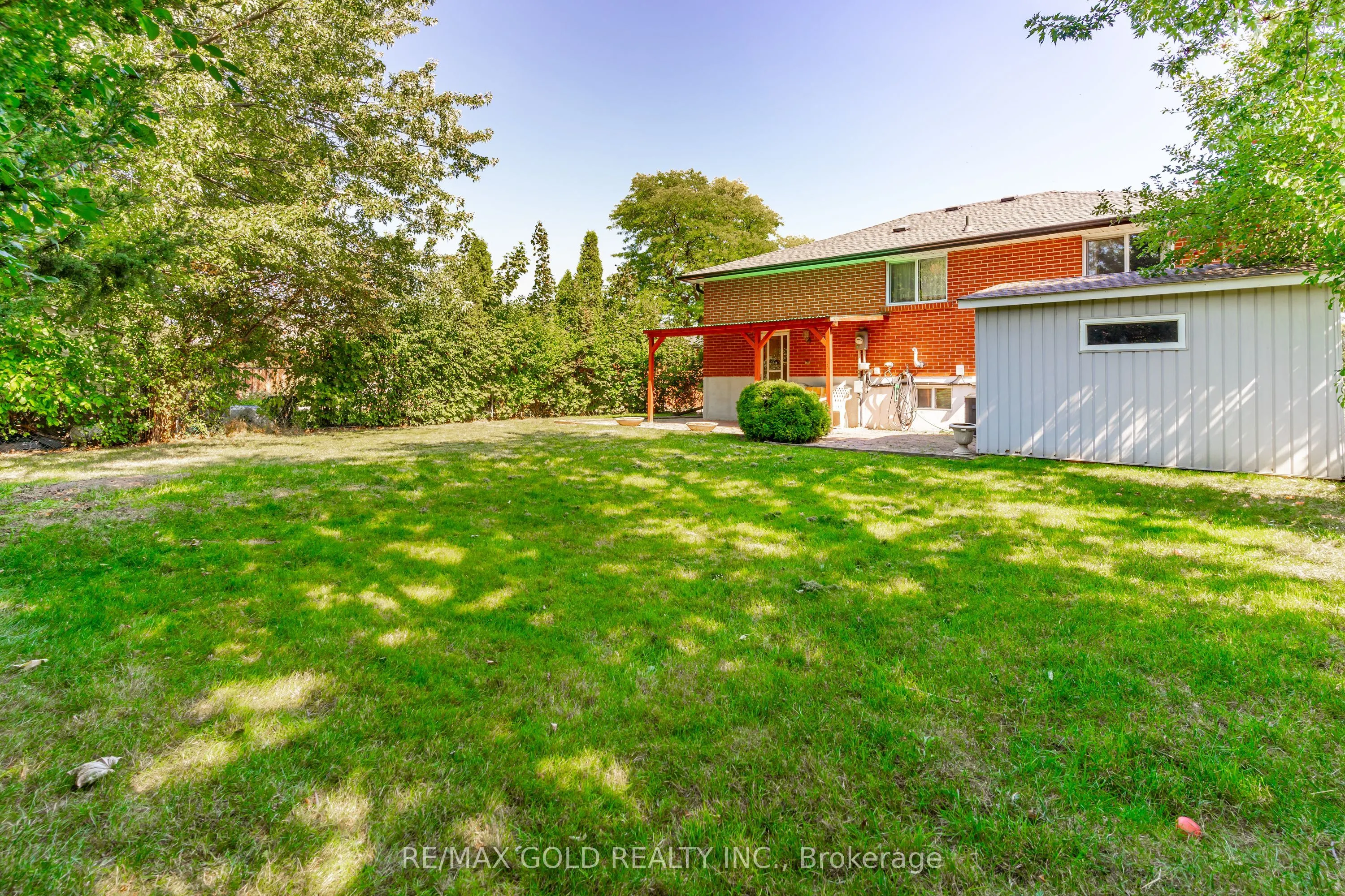 20 Dunster Crescent