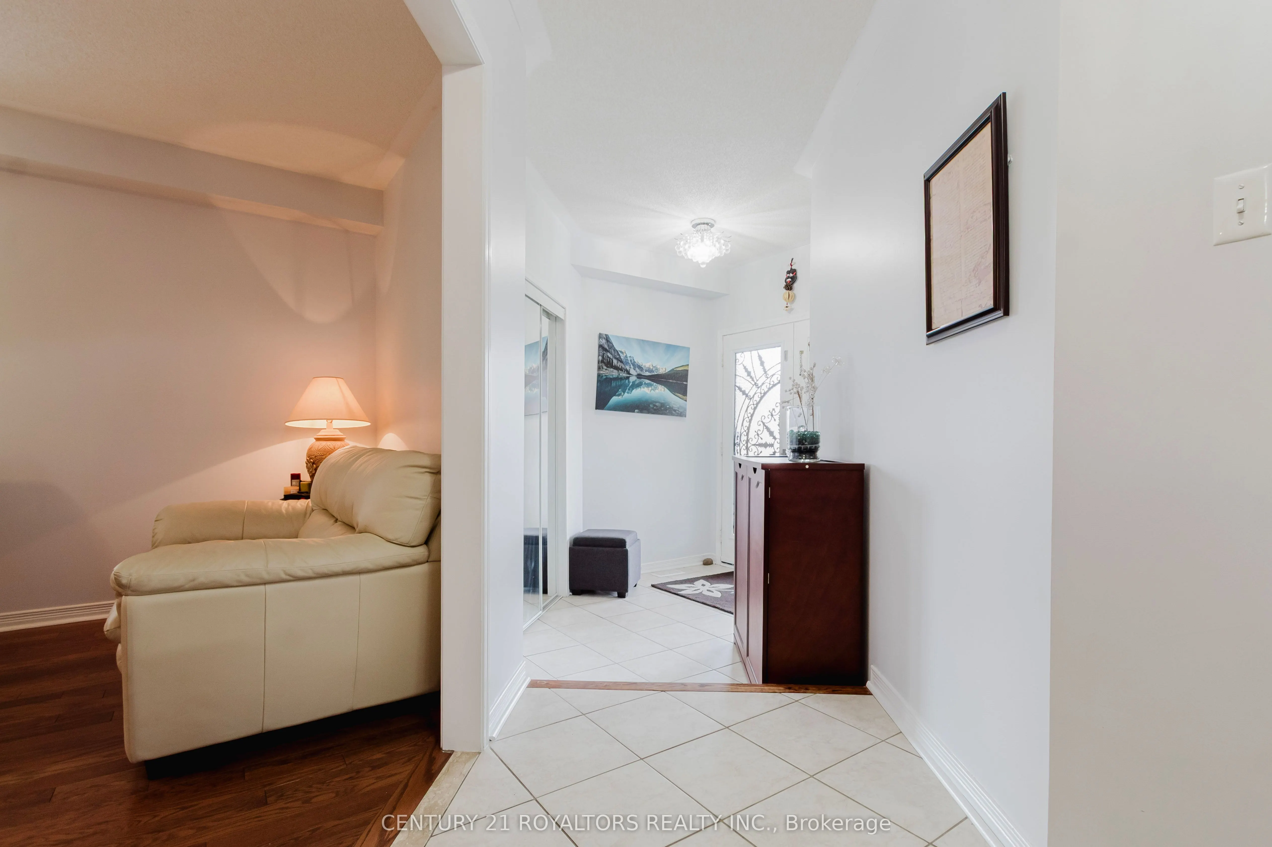 19 OXTAIL Lane